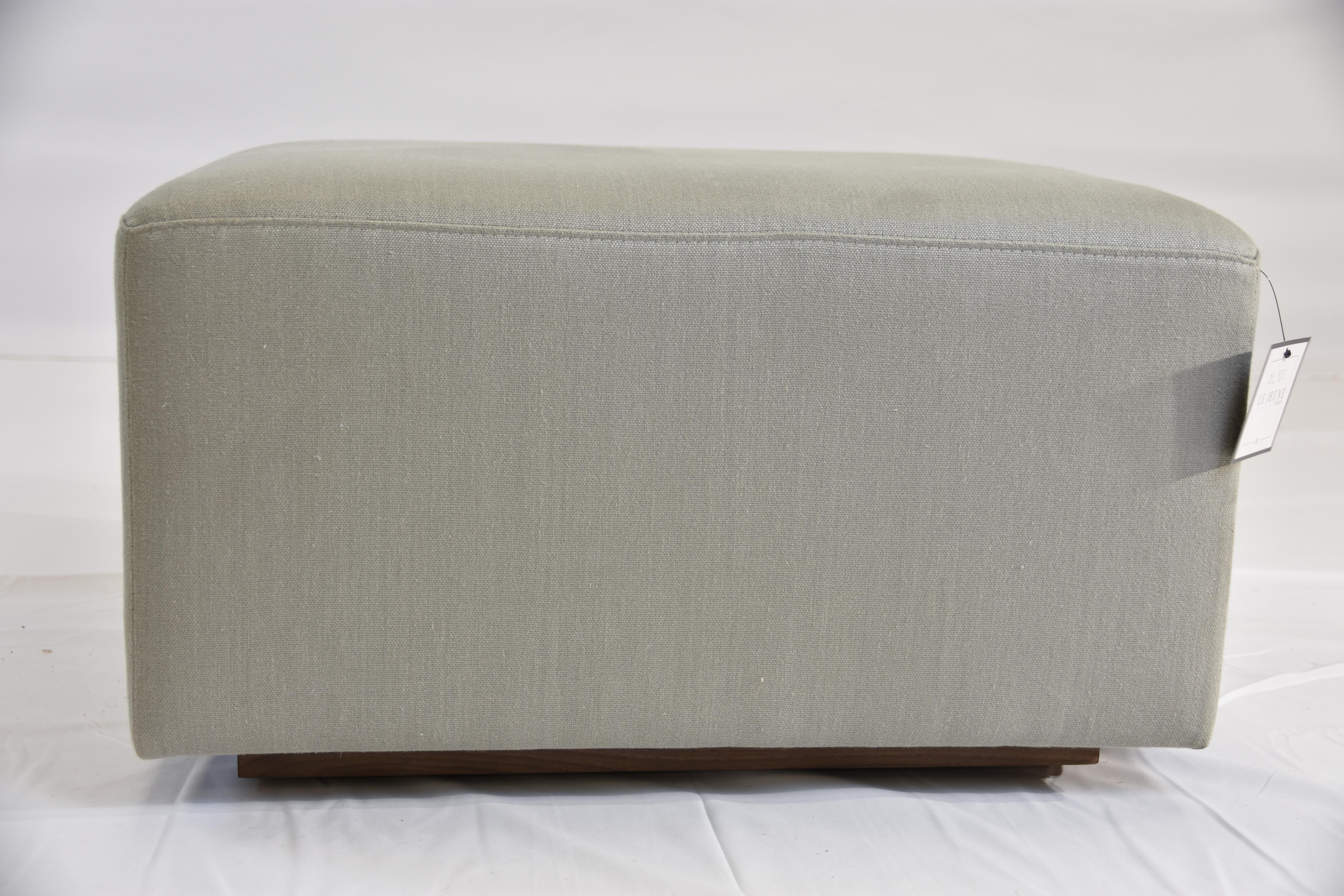 Le Jeune Upholstery Pietro Ottoman Showroom Model

Offered for sale is a Le Jeune Upholstery Pietro	O1.923 Ottoman showroom model.	The Pietro is a rectangular Ottoman medium scaled for use in smaller rooms if desired. The frame is all tight