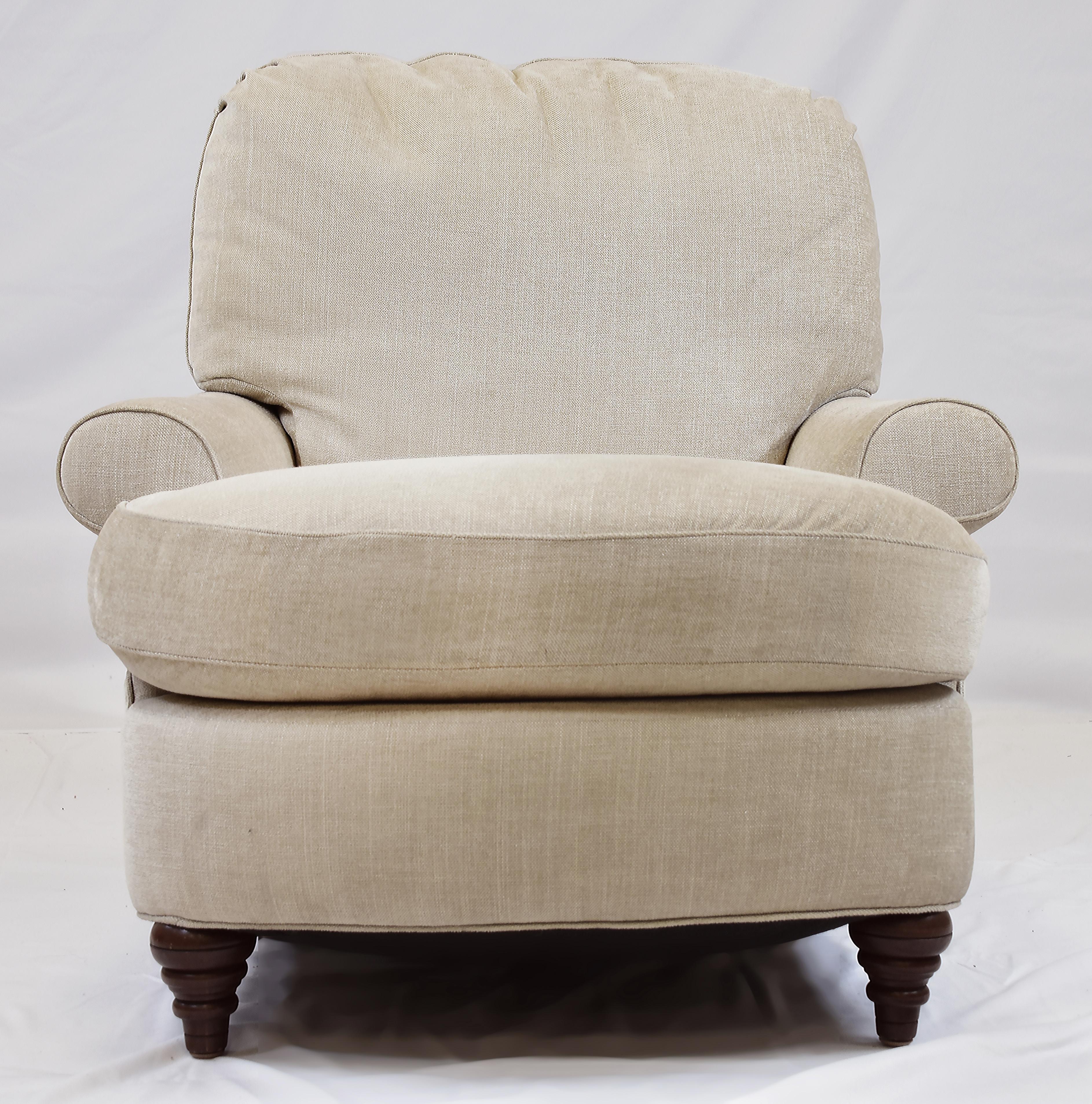 Le Jeune Upholstery Roadster Lounge Chair Showroom Model

Offered for sale is a ROADSTER C2.923 Lounge Chair showroom model.		This chair has a medium overall scale, and was designed for low loungy relaxed seating. You can see its seating pitch