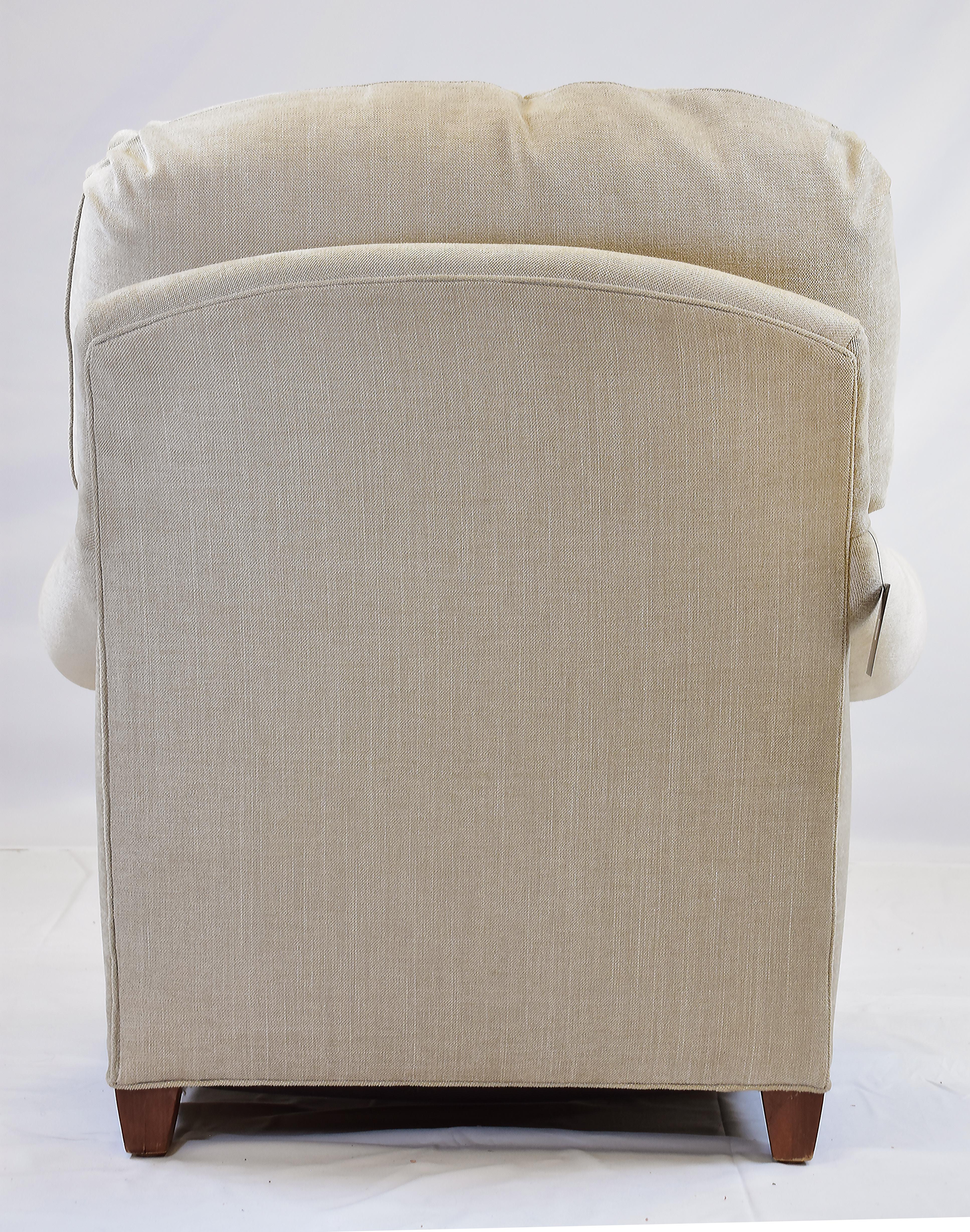 Le Jeune Upholstery Roadster Lounge Chair Showroom Model in Chenille In Good Condition For Sale In Miami, FL
