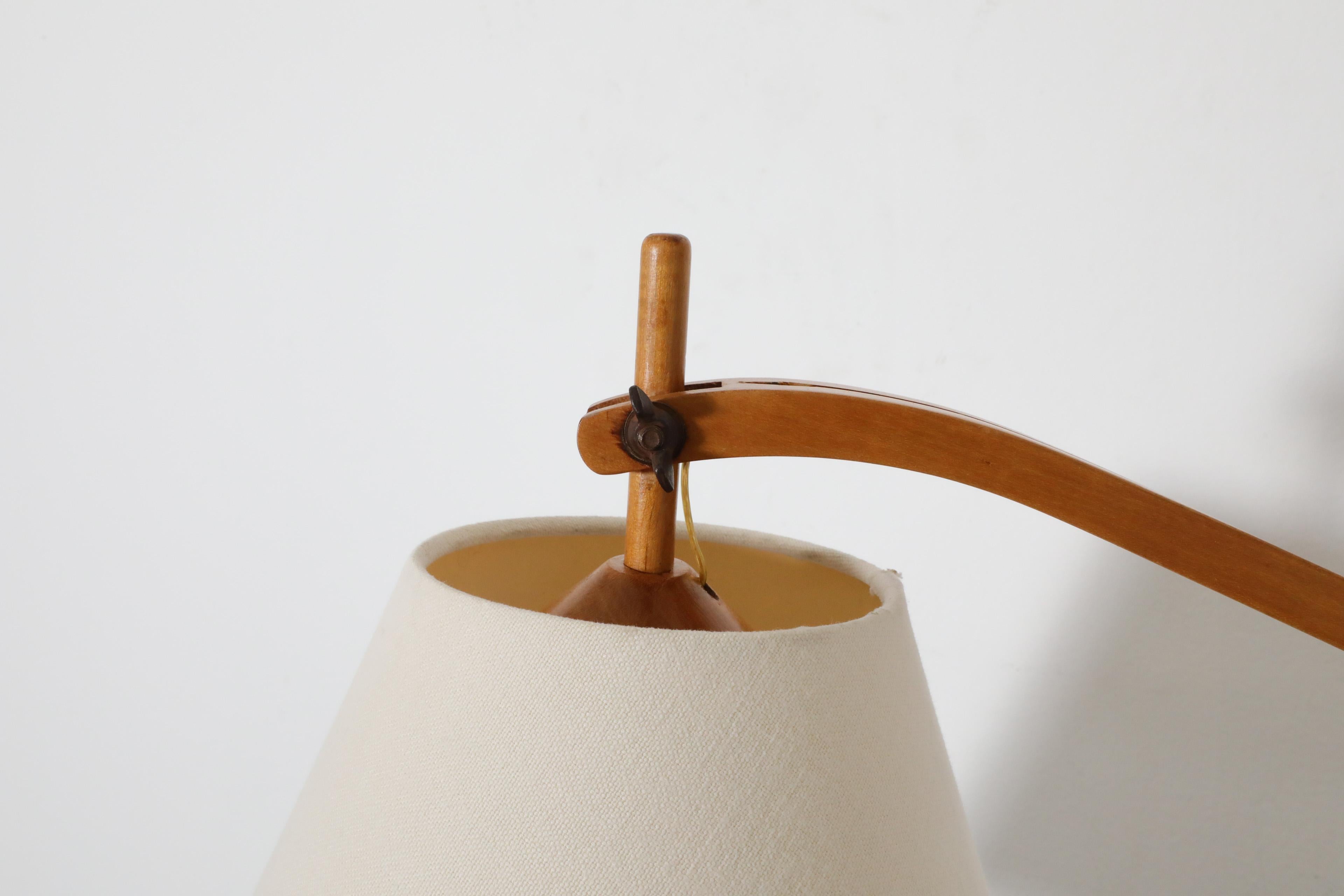 Le Klint style Mid-Century Wall Mount Lamp in Blonde Wood For Sale 5