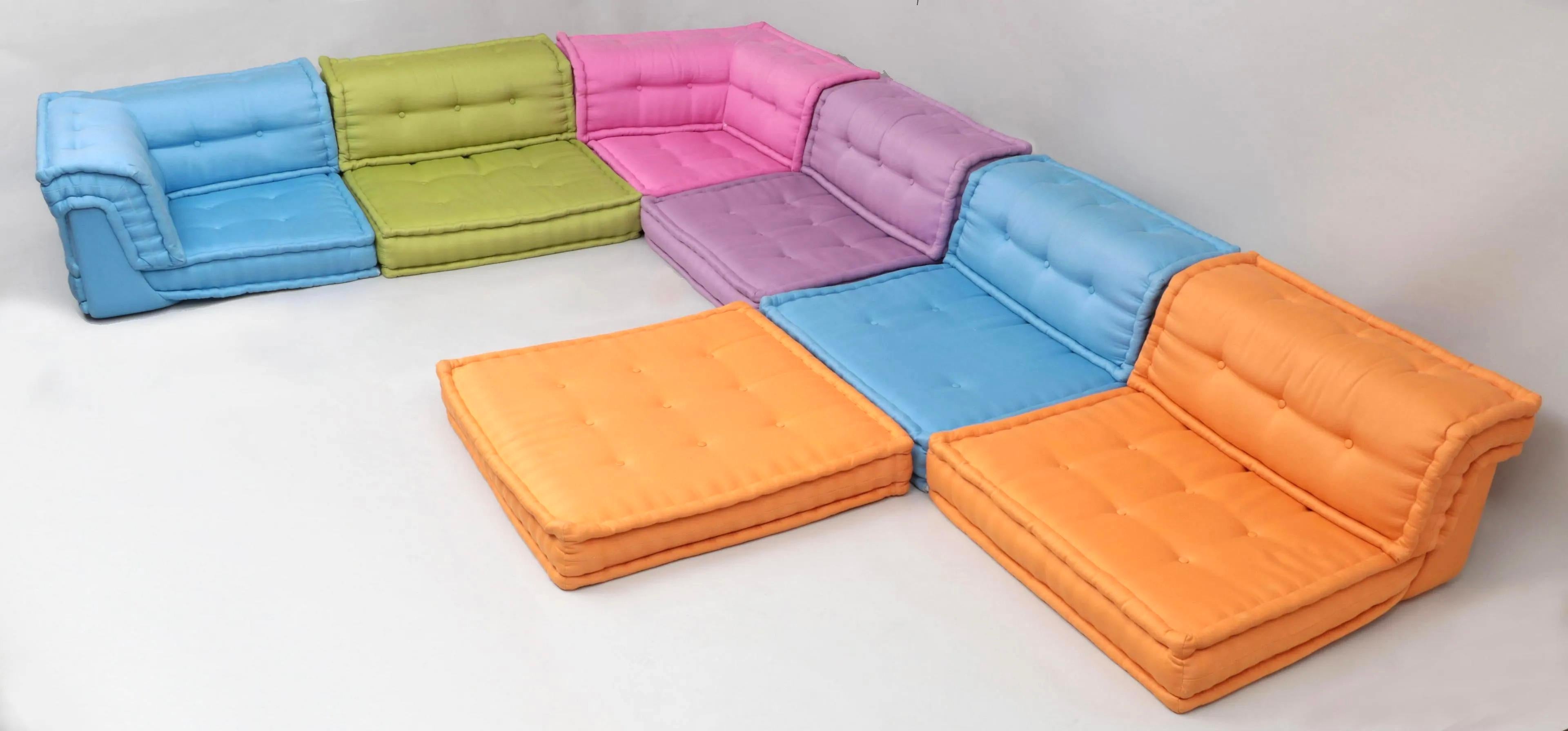 Le Mah Jong Roche Bobois Custom Springtime Pastel Modular Sofa Sectional Set In Fair Condition In Brooklyn, NY