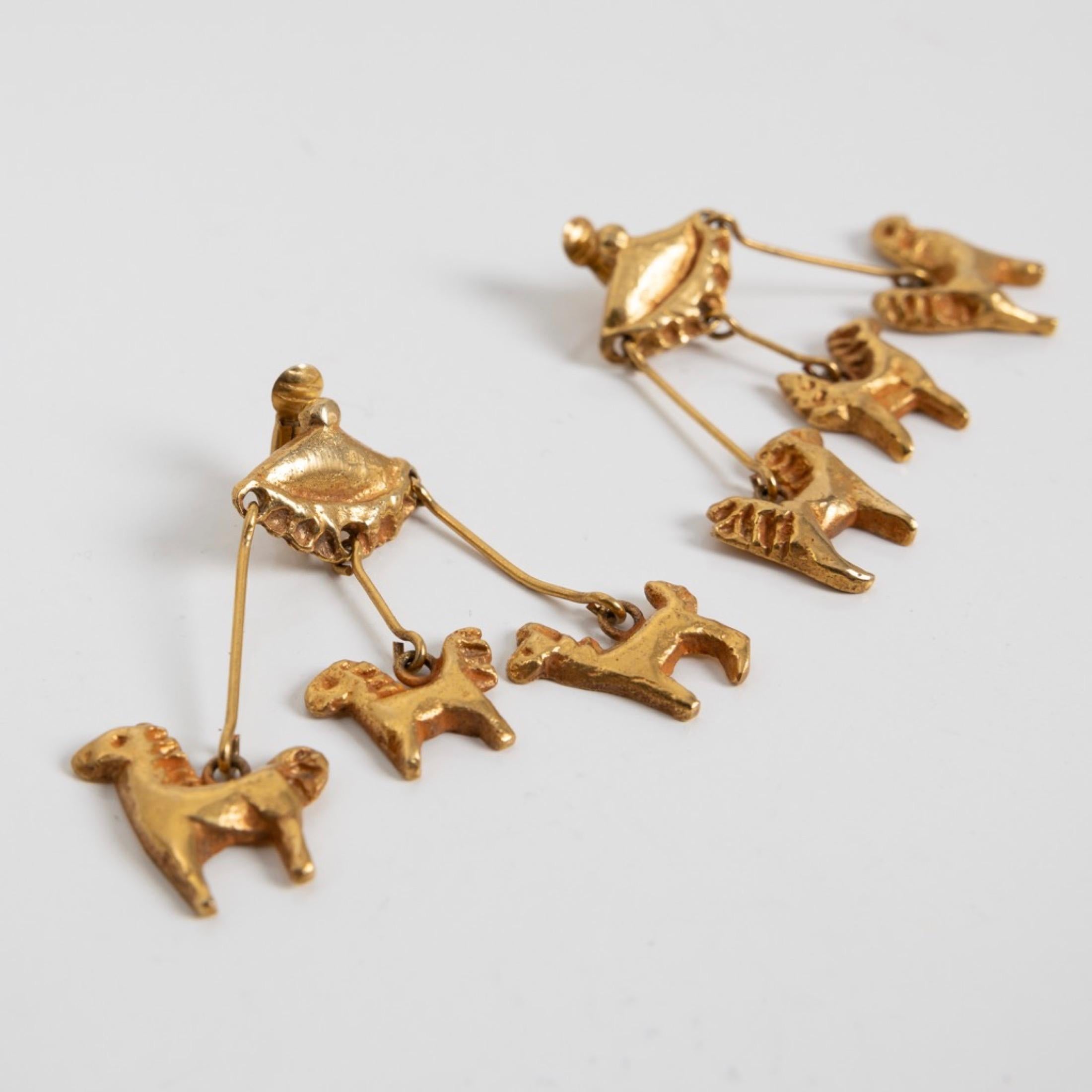 Le Carrousel 'the Merry-go-round' by Line Vautrin, Pair of Gilt Bronze Earrings In Good Condition In Brussels, BE