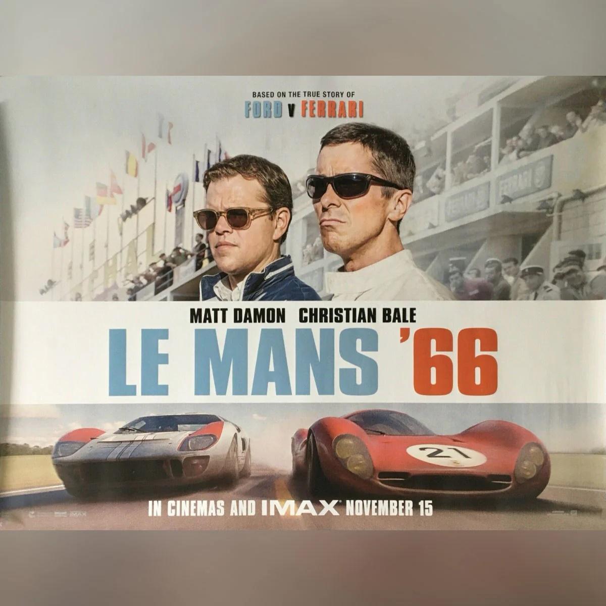 Le Mans '66 (2019)
Original British Quad (30 X 40 Zoll)

Der amerikanische Autokonstrukteur Carroll Shelby und der Fahrer Ken Miles kämpfen gegen die Einmischung von Unternehmen und die Gesetze der Physik, um für Ford einen revolutionären Rennwagen