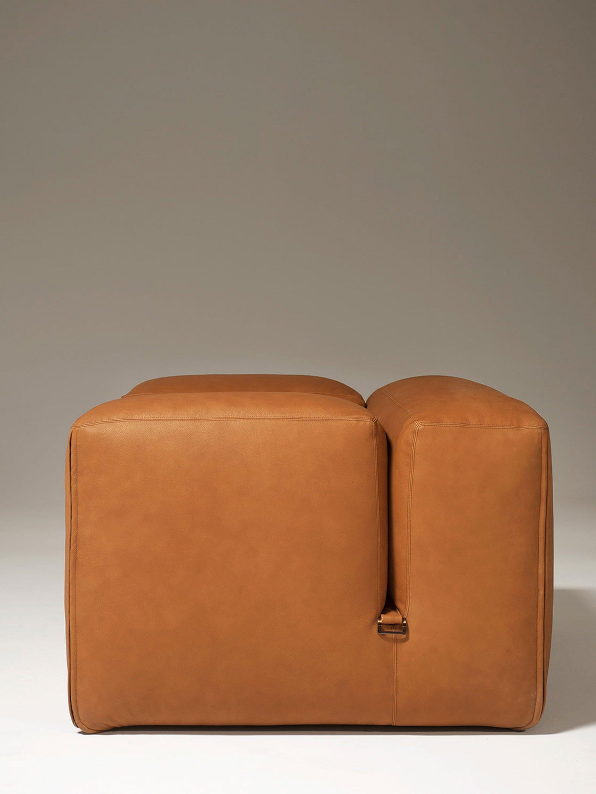 Le Mura – Armchair in leather by Mario Bellini for Tacchini In condizioni Nuovo in vendita a Alcamo, IT