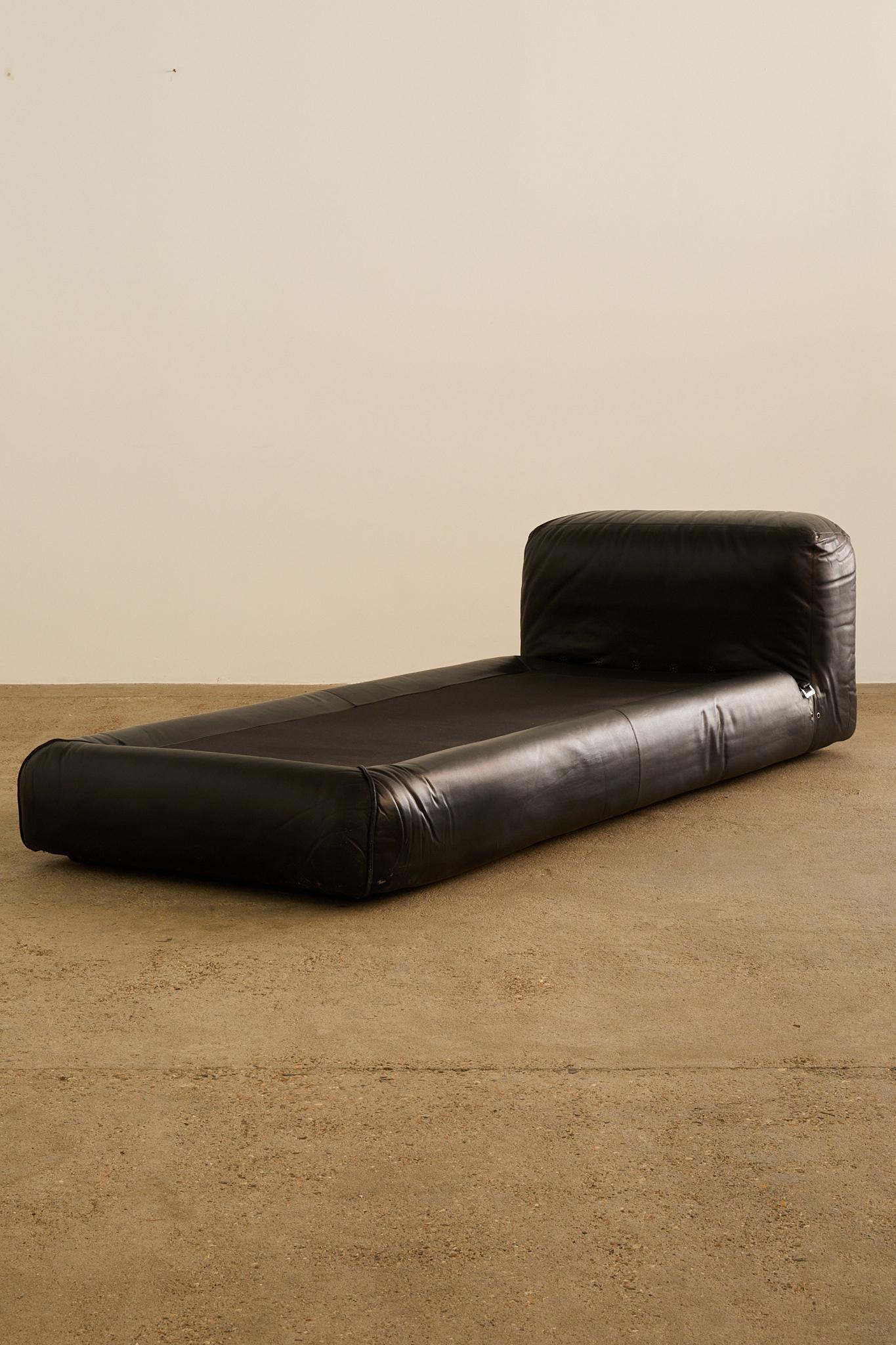 Le Mura Tagesbett (Ende des 20. Jahrhunderts) im Angebot