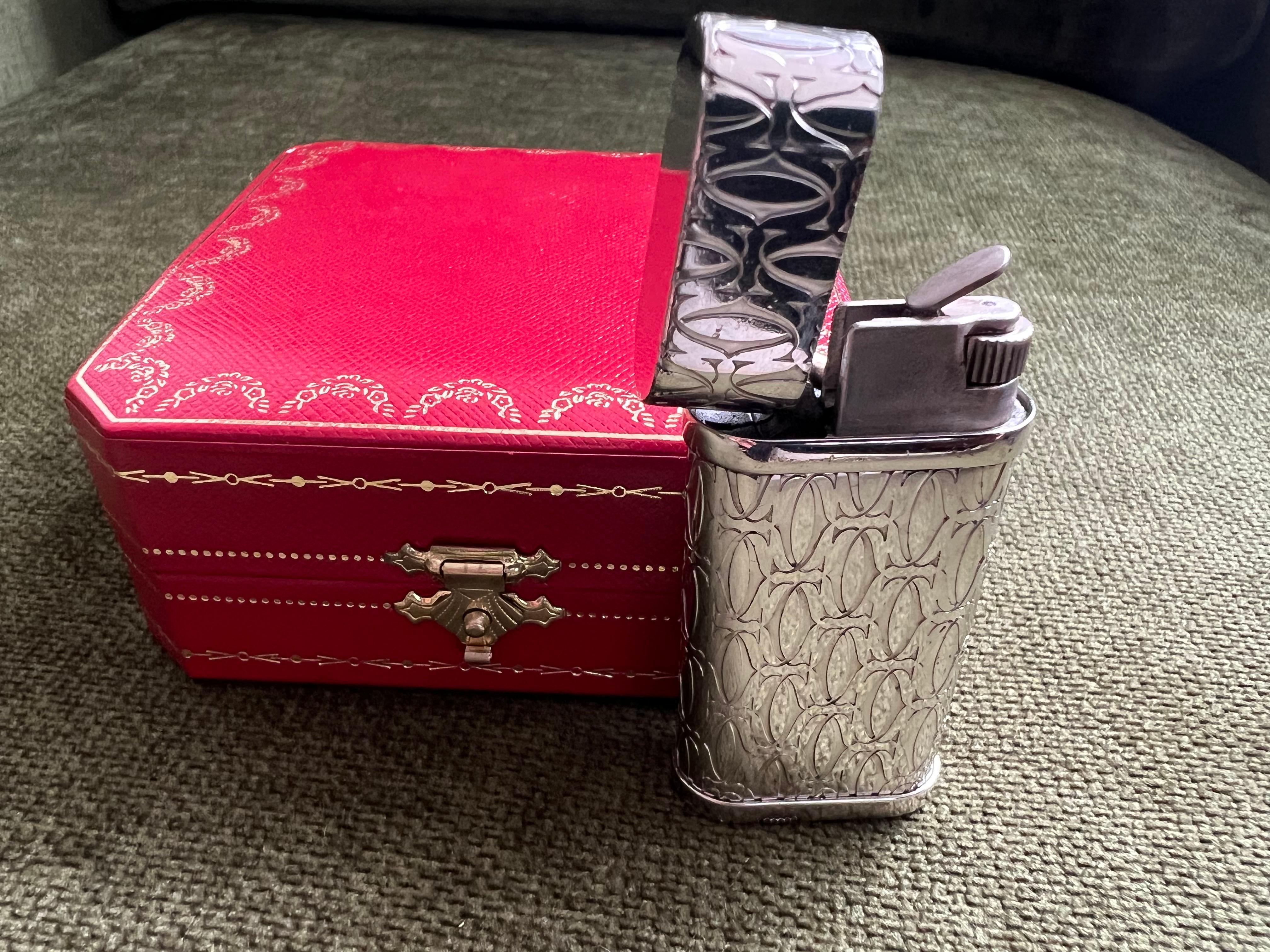 Le Must De Cartier Leuchte C De Logo Silber und Palladium-Finish 6