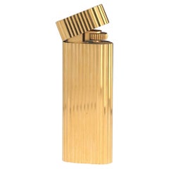Le Must de Cartier Lighter Gold-Plated Guillochet Finish