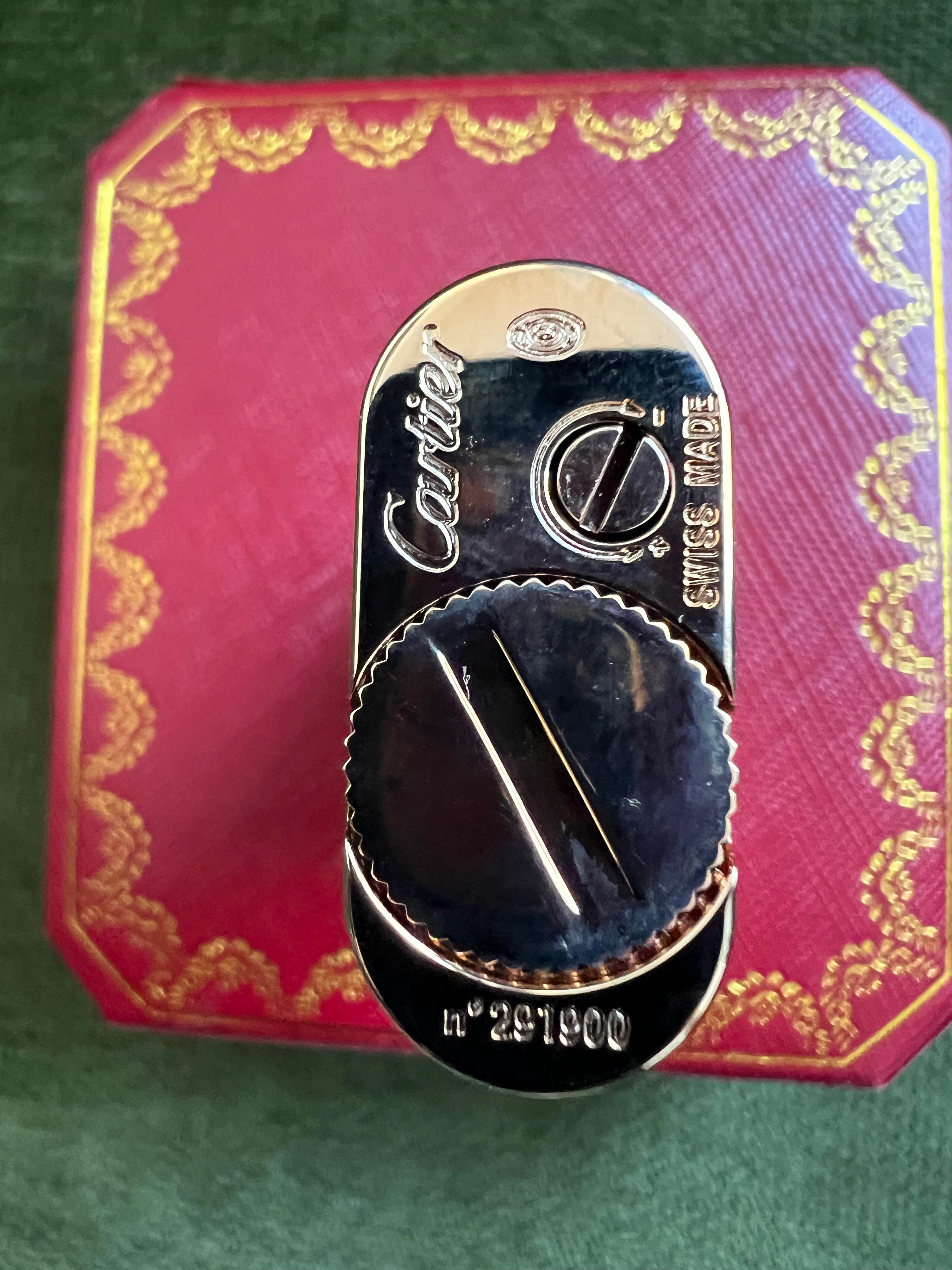 Le Must De Cartier Logo Gold & Palladium Lighter In Original Cartier Case For Sale 5