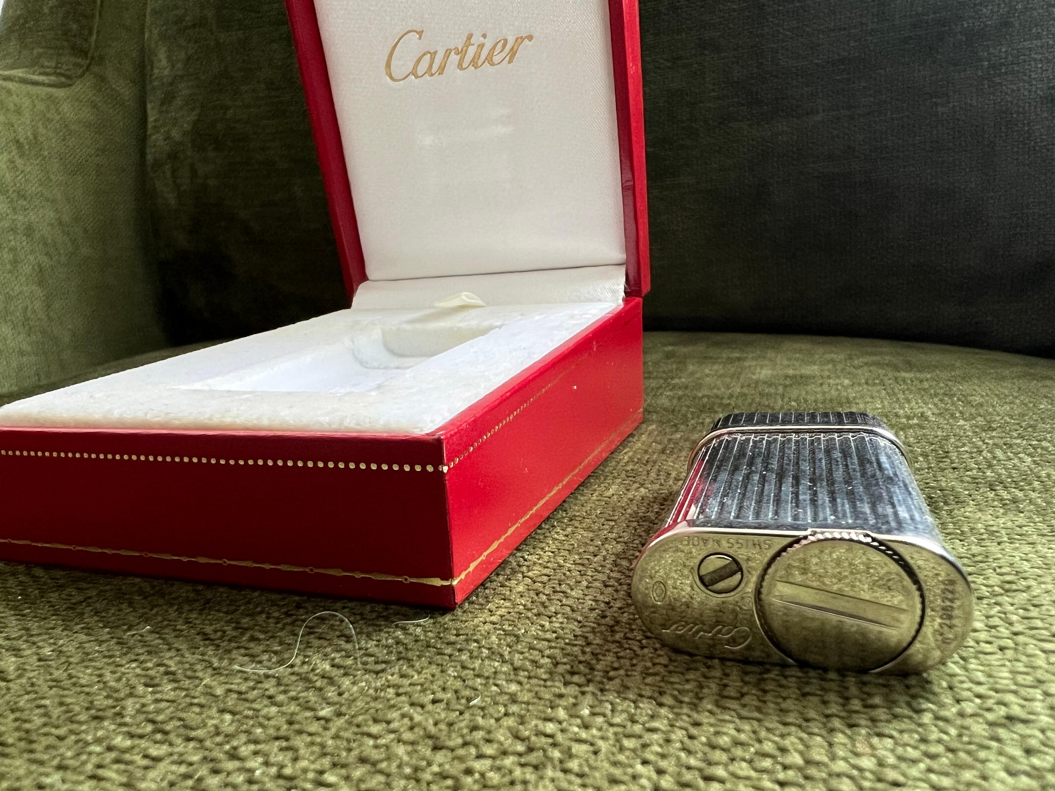 Le Must De Cartier Retro 80s Vintage Polished Silver & Platinum Lighter 4