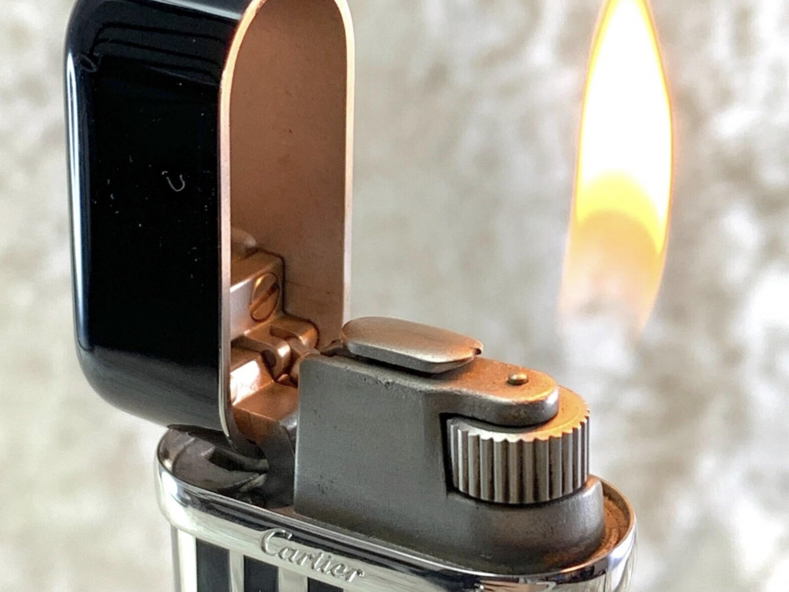 Women's or Men's “Le Must de Cartier” Very Rare Backgammon Black & Silver Lighter With Case