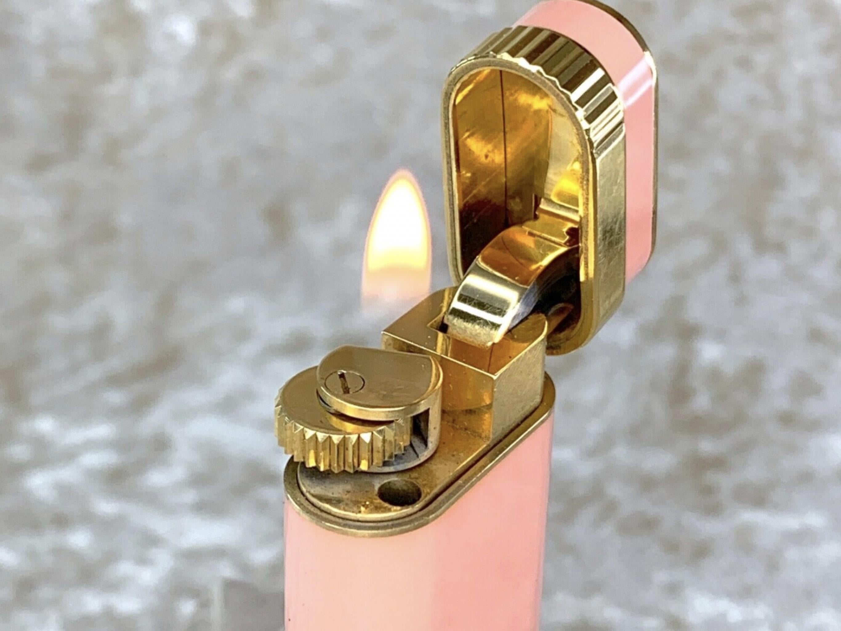 Women's Le Must de Cartier, Very Rare, Candy Pink Lacquer & Gold Lighter