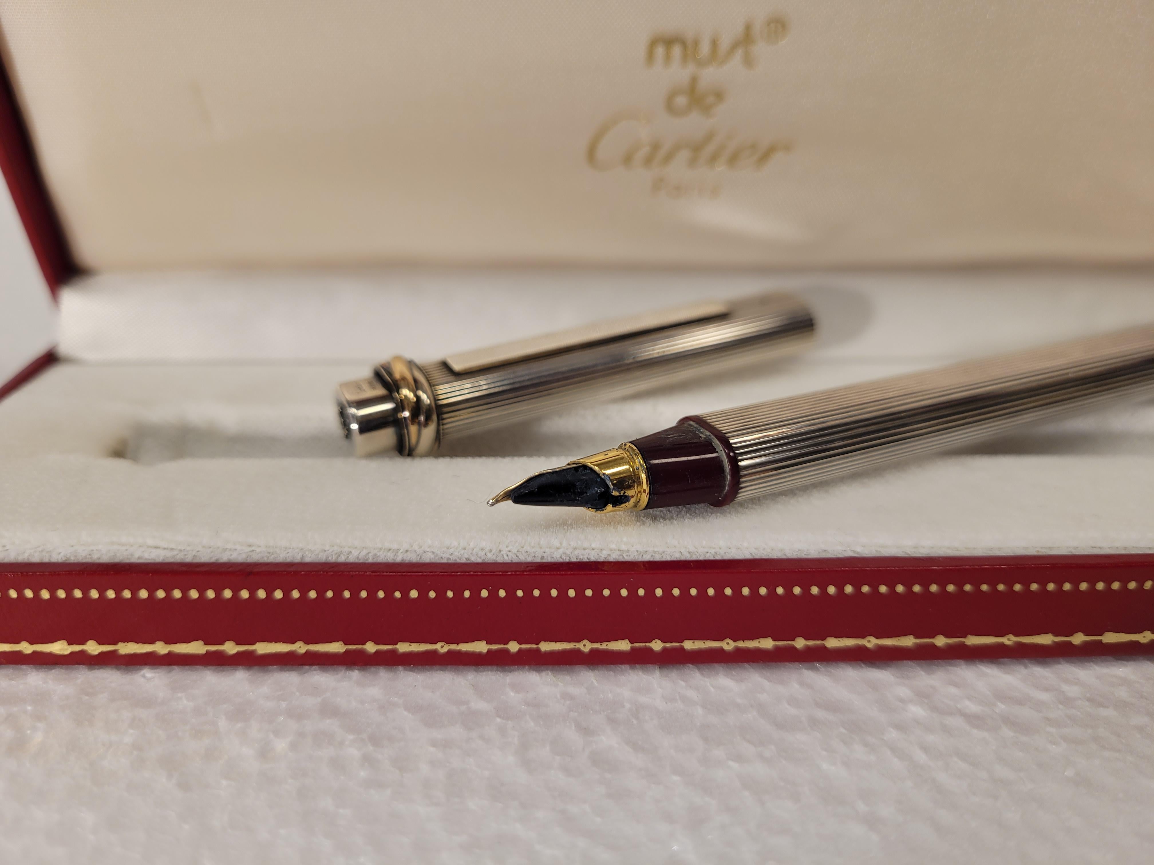 Le Must Vendome Trinity fountain Silver pen, Cartier, 90’s – France For Sale 6