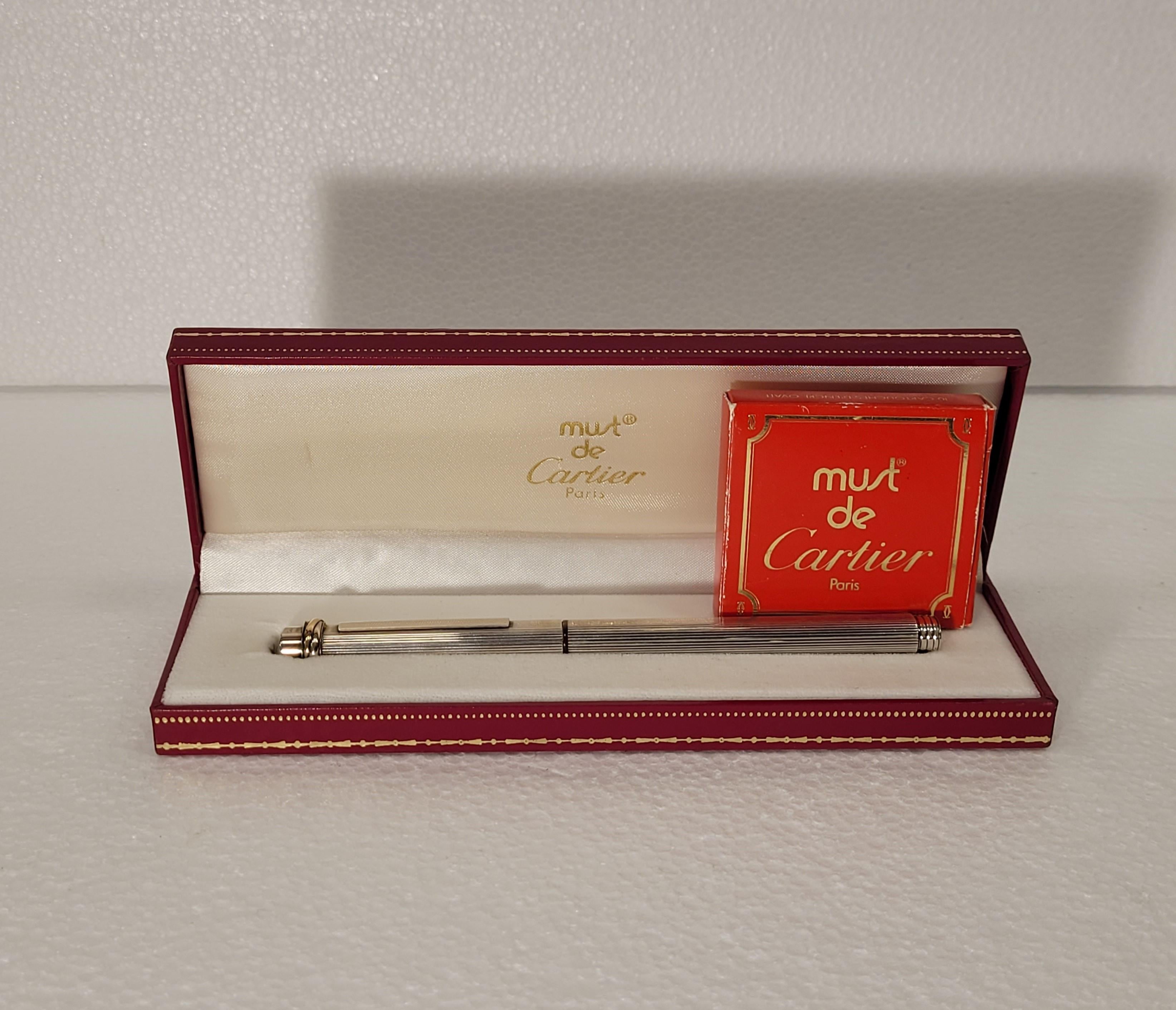 Le Must Vendome Trinity fountain Silver pen, Cartier, 90’s – France In Good Condition For Sale In VALLADOLID, ES