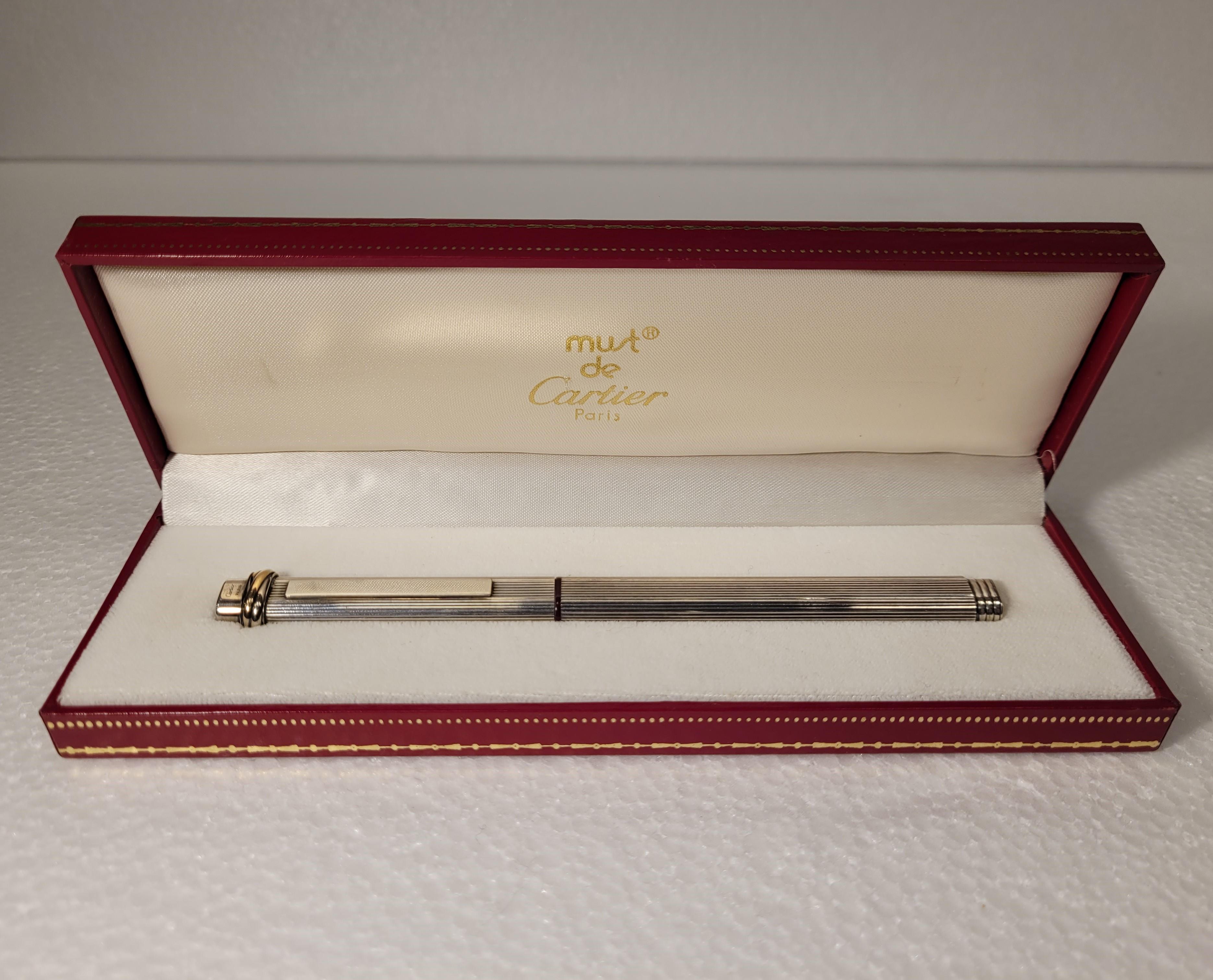 Le Must Vendome Trinity fountain Silver pen, Cartier, 90’s – France For Sale 1