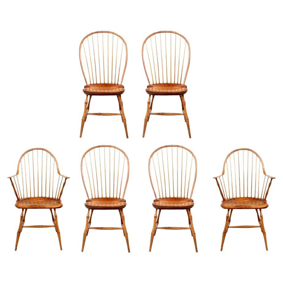L.E. Partridge Benchmade Signed Set Of 6 Bow Back Windsor Chairs (Chaises Windsor à dossier arrondi) en vente