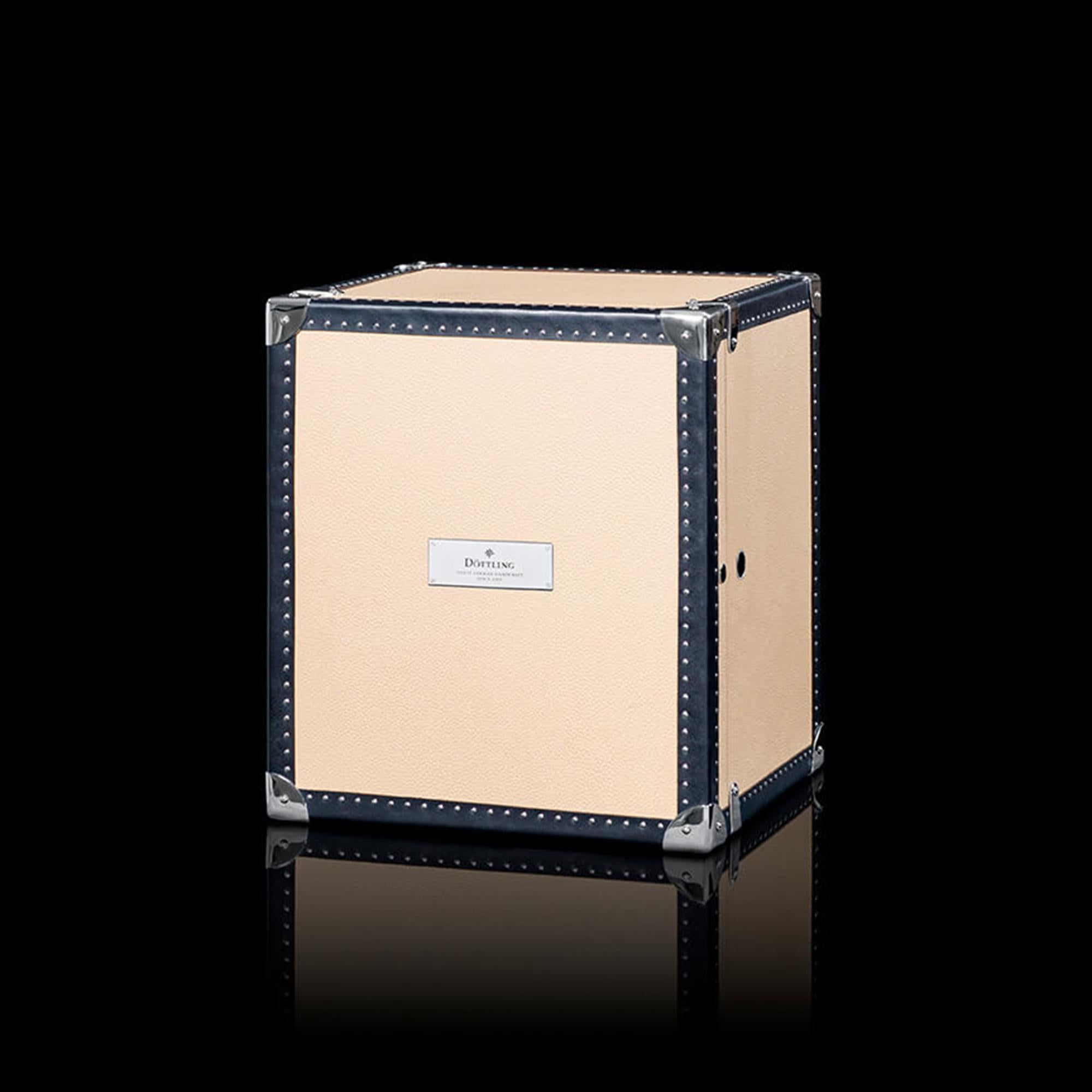 Le Petit Luxury Safe di Döttling In condizioni Nuovo in vendita a New York, NY