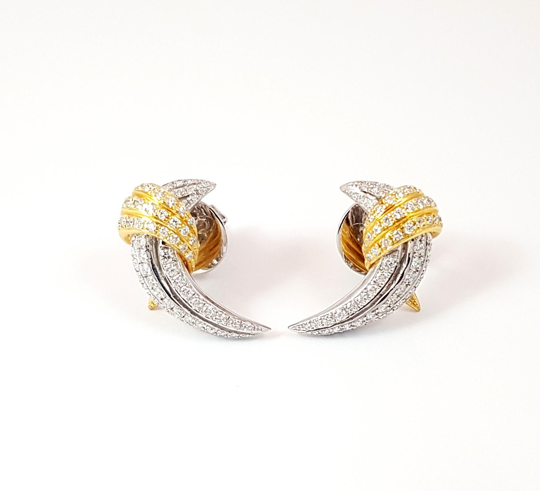 Women's Le Phoenix Diamond Earrings Set in 18K Gold Settings For Sale