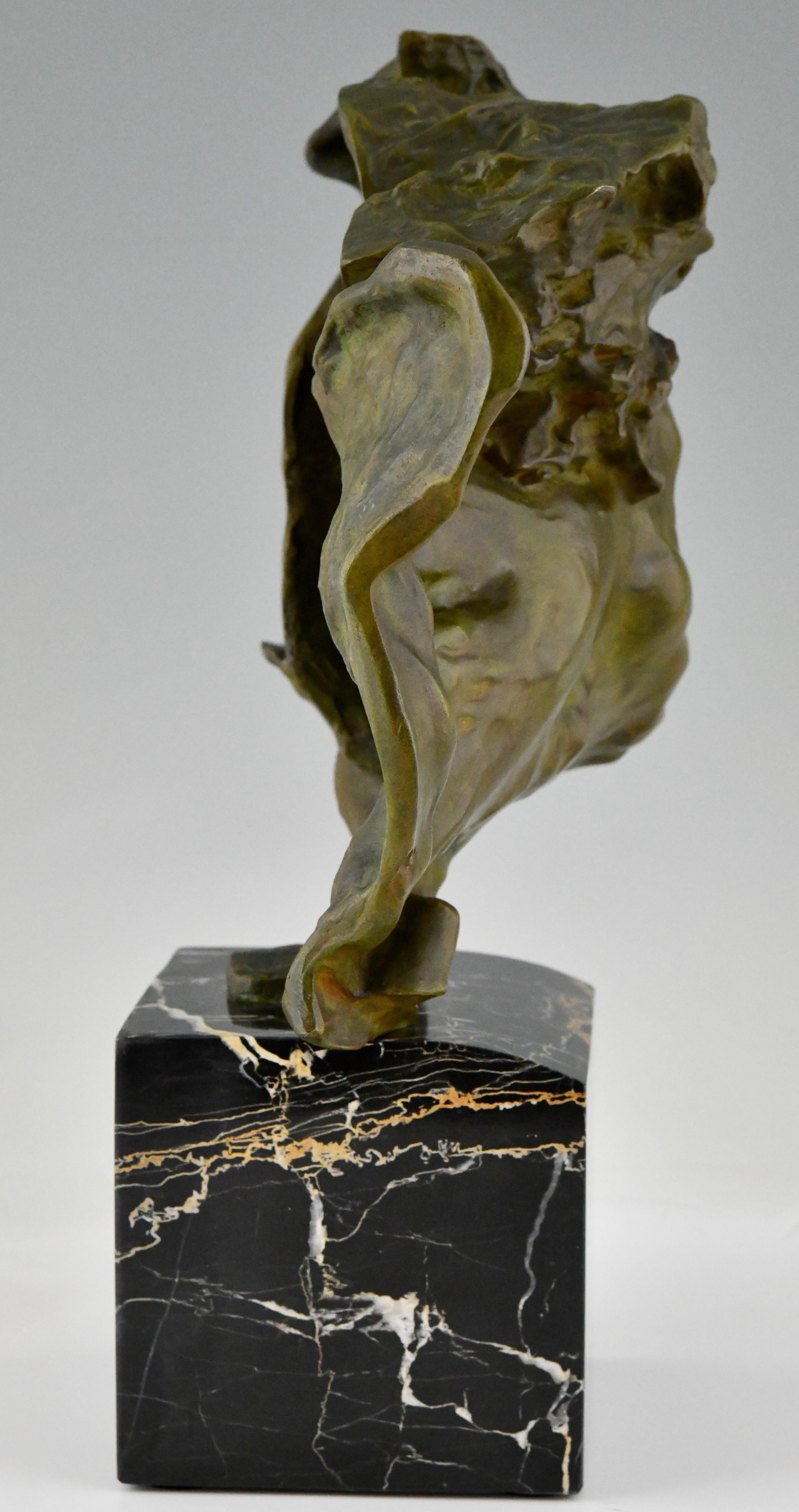 Bronze Le Rhône Sculpture en bronze Art Déco d'un homme signée par André César Vermare