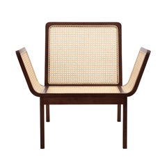 Le Roi-Stuhl'' von Norr11, Rauchholz und Rattan