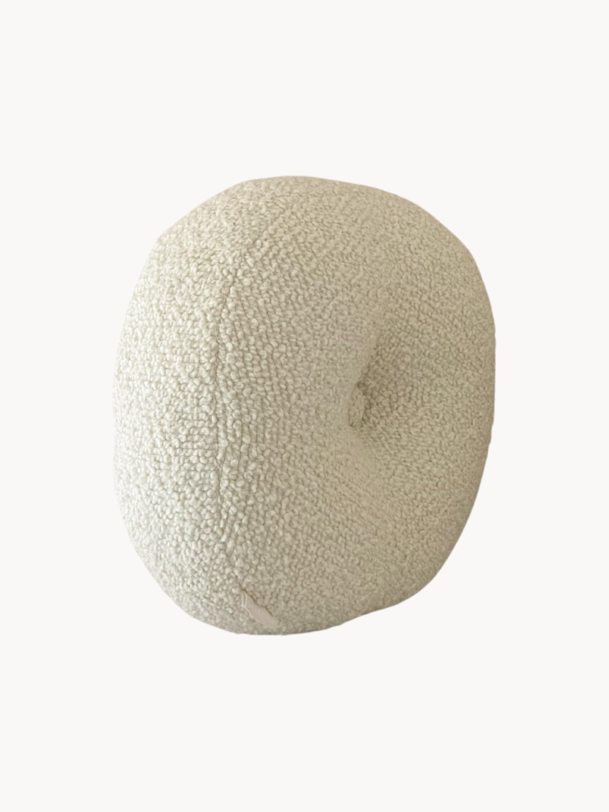 Modern Le Rond Medium Wool Bouclé Cushion, Egg White For Sale