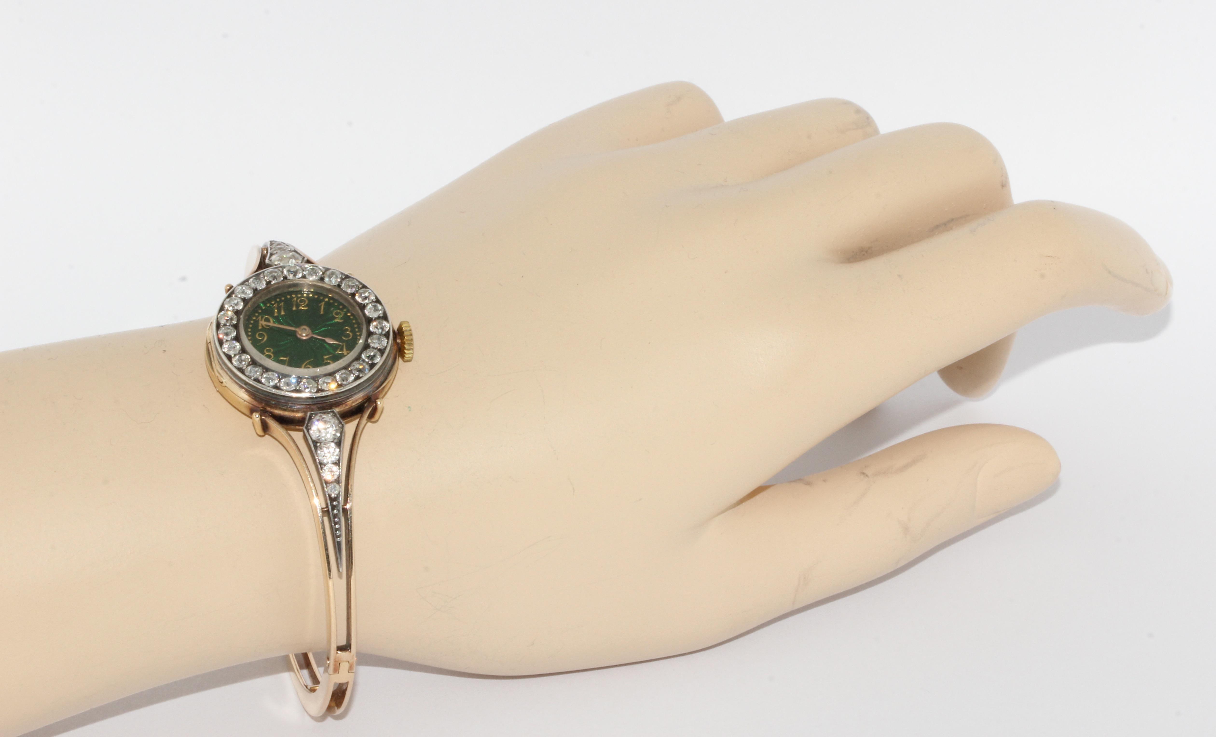 Le Roy et Fils, Antique Gold Ladies Wristwatch with Diamonds and Enamel, Bangle In Fair Condition For Sale In Berlin, DE