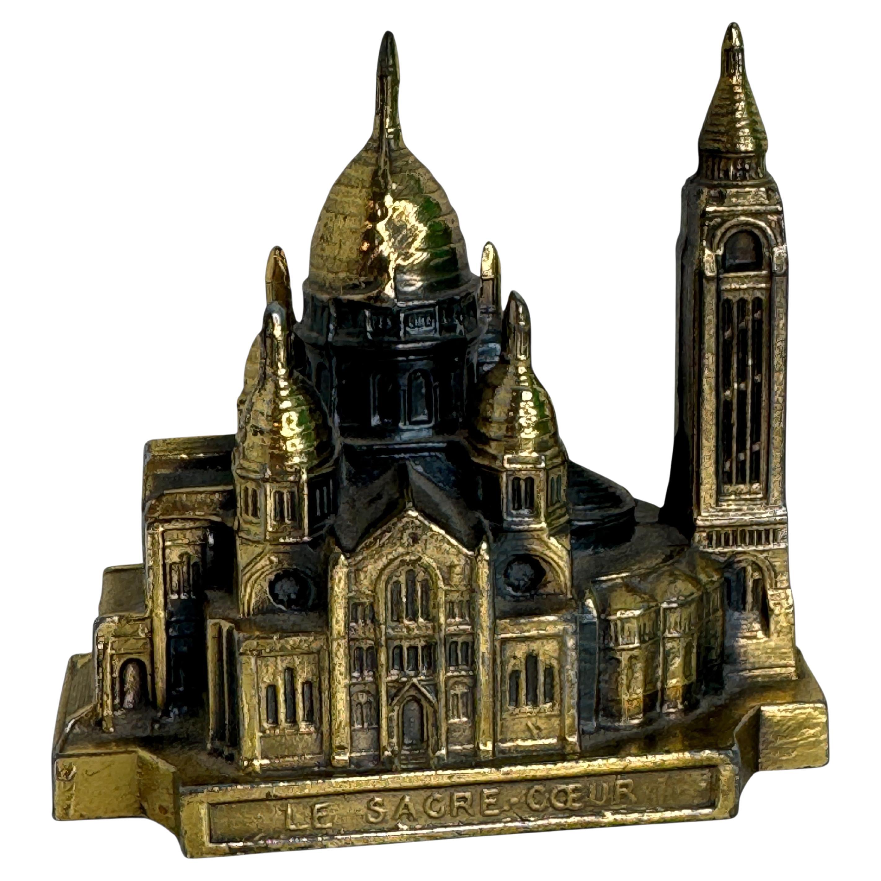 Souvenir della cattedrale del Sacro Cuore Edificio Architettonico da collezione Francia in vendita