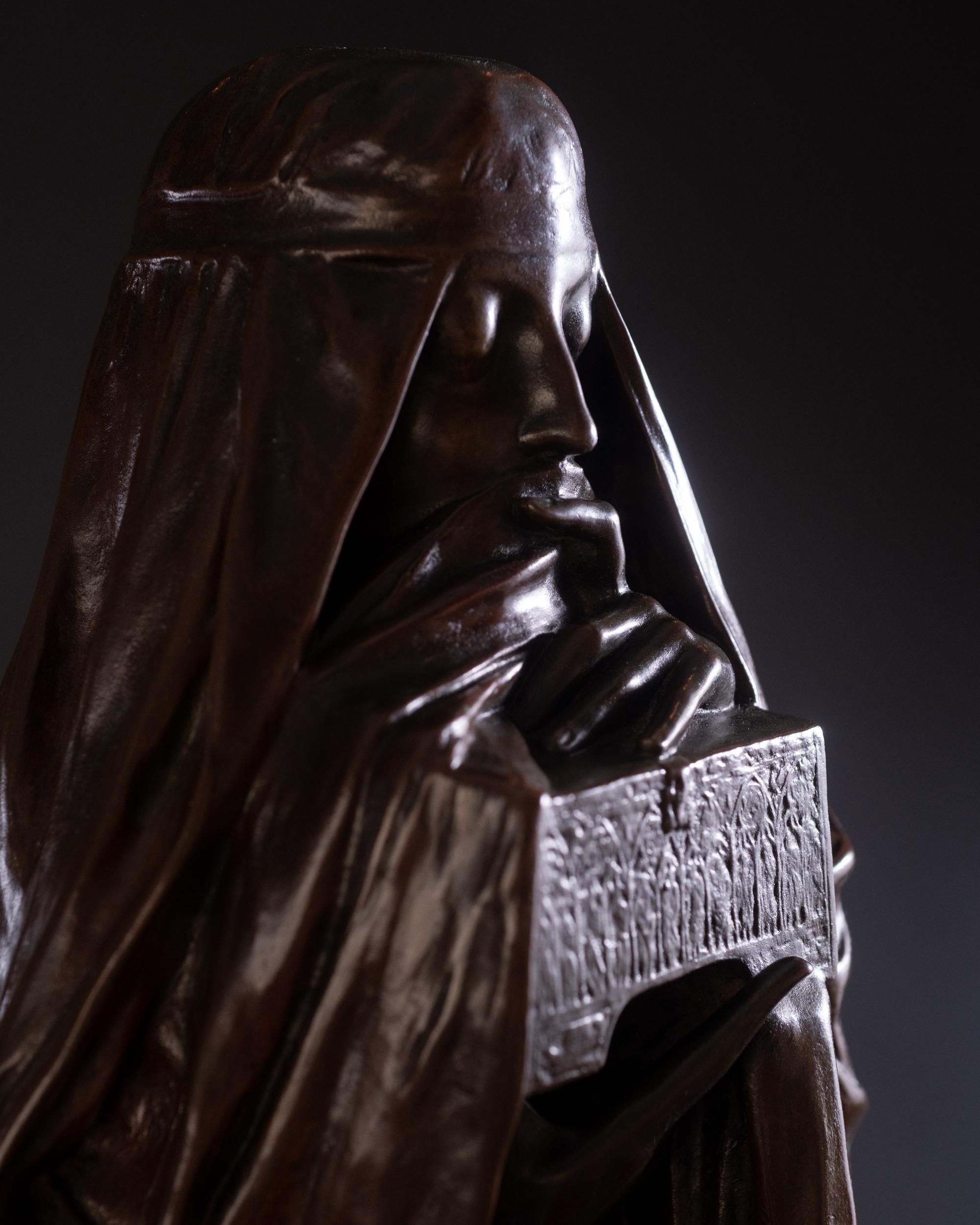 « Le secret » - Sculpture en bronze Art nouveau de Pierre Felix Masseau en vente 5