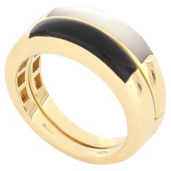 Le Secret Ring with Onyx and Mother of Pearl