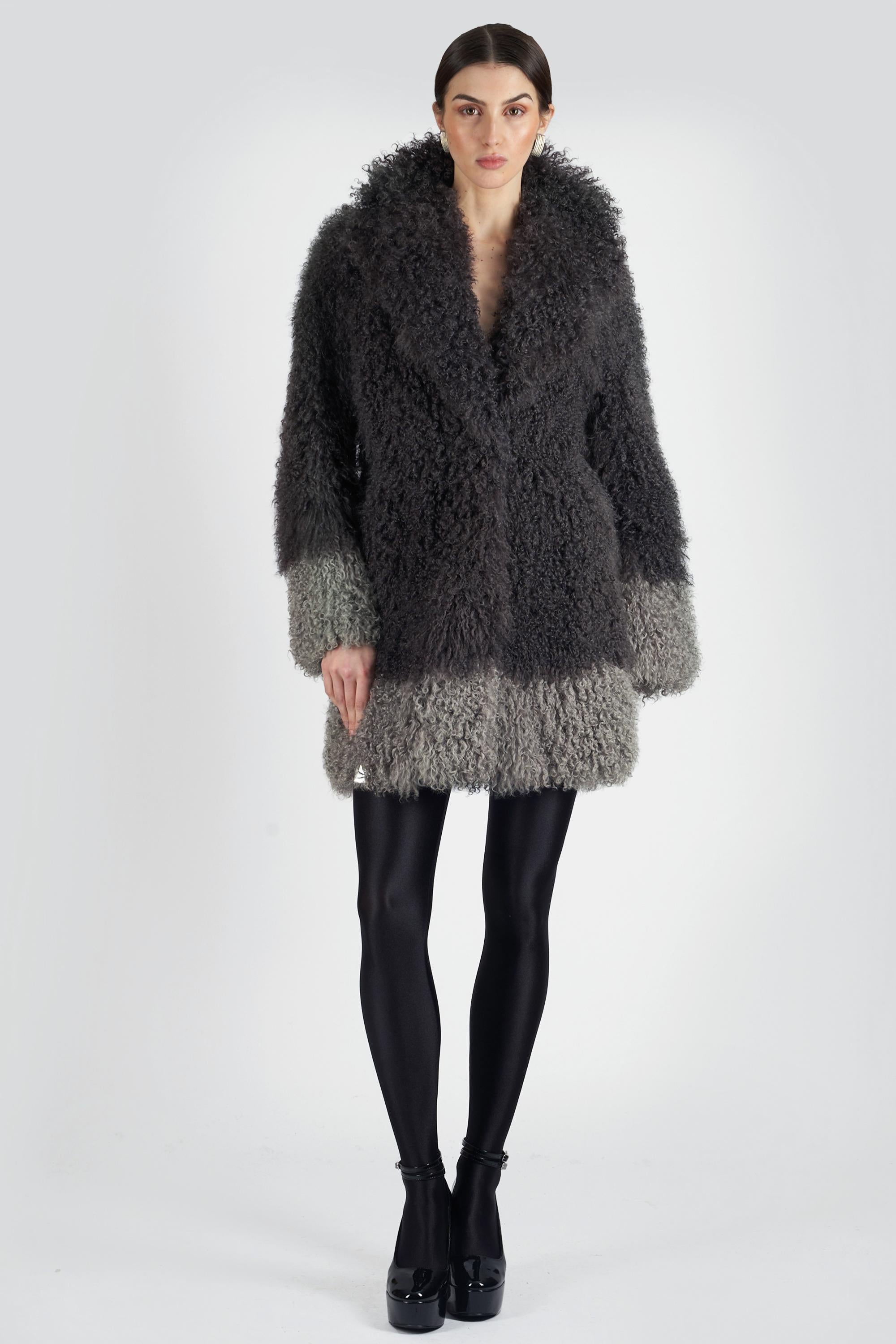 Le Sentier Vintage 1990’s Sheepskin Fur Coat In Excellent Condition In London, GB