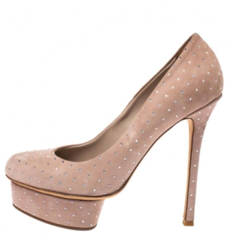Le Silla Beige Plateau-Pumps aus Wildleder mit Kristallverzierung aus Wildleder Größe 36 im Angebot