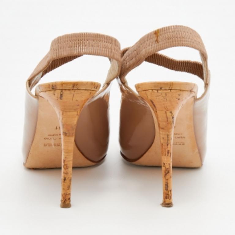 Le Silla Beige Patent Leather Slingback Sandals Size 41 2