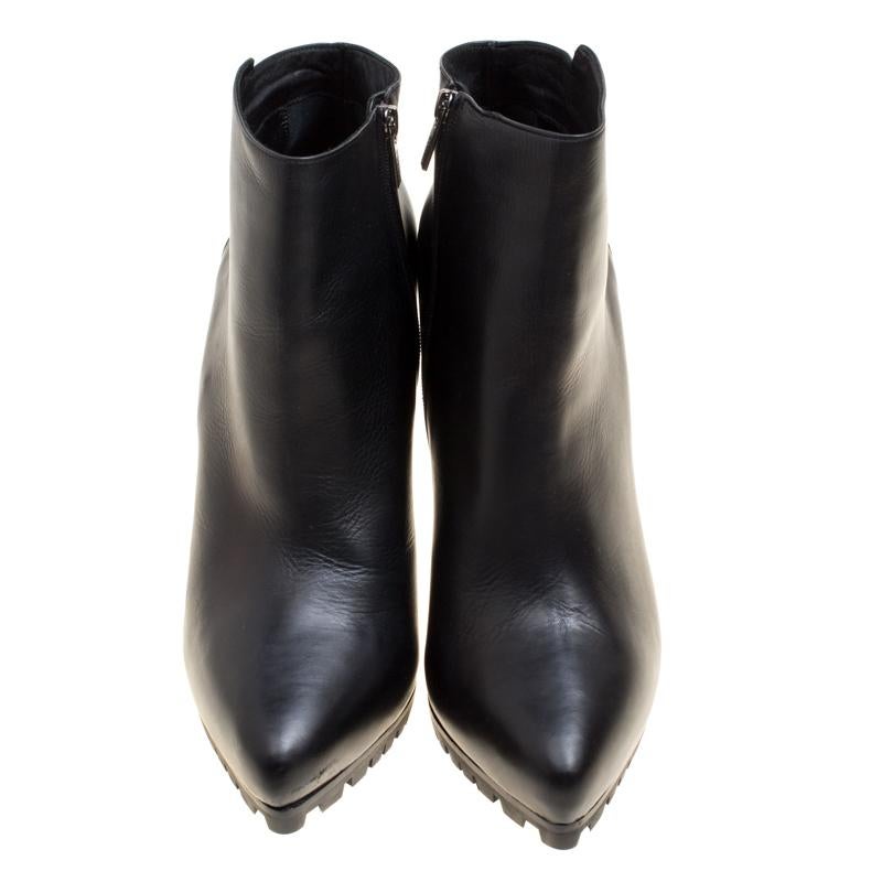 Le Silla Black Leather Platform Ankle Boots Size 40 In New Condition In Dubai, Al Qouz 2