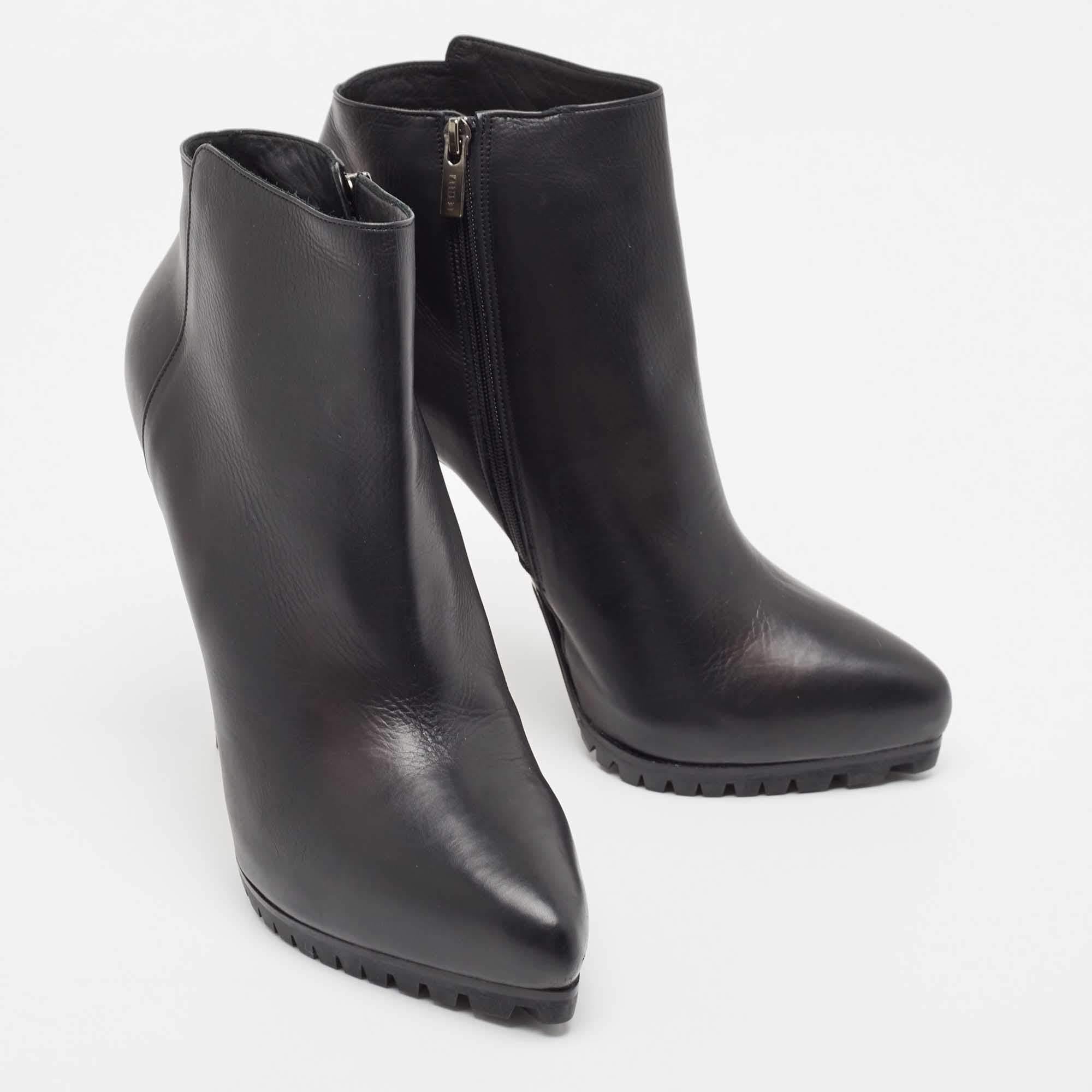 Le Silla Black Leather Platform Ankle Boots Size 40 For Sale 2