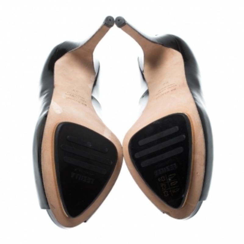 Nero Le Silla - Pompe in vernice nera con plateau Peep Toe - misura 38 in vendita
