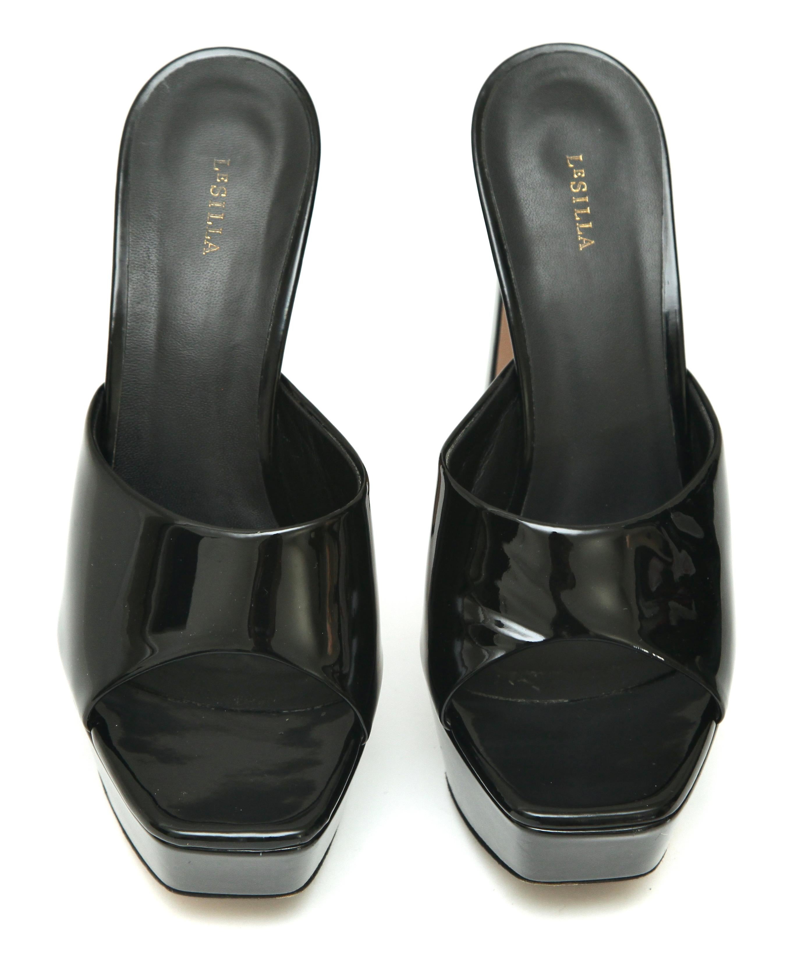 LE SILLA Cuir verni noir RESORT Mule Sandale Plateforme Talon Slip On 38 $790 Pour femmes en vente