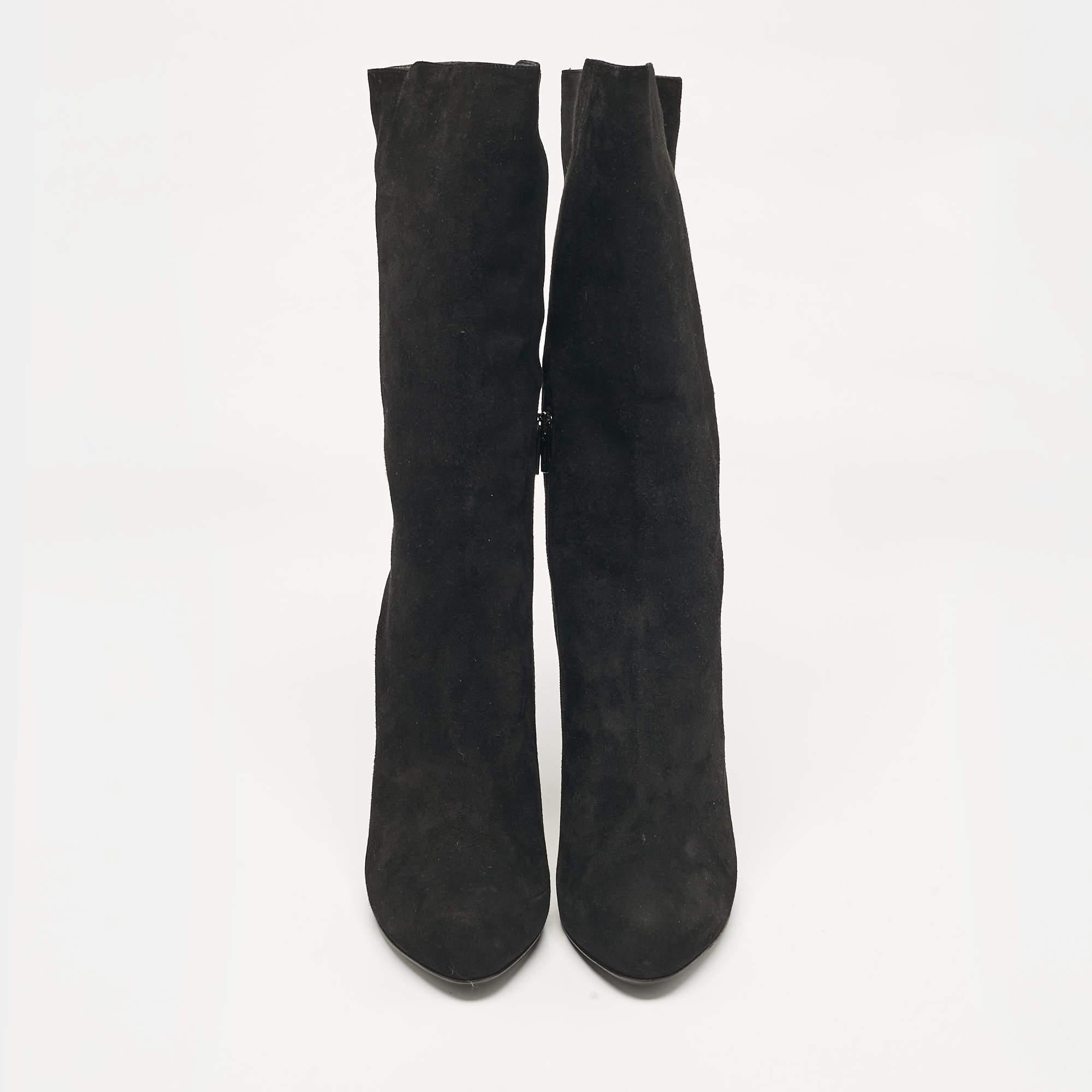 Noir Le Silla Bottes en daim noir Taille 41 en vente