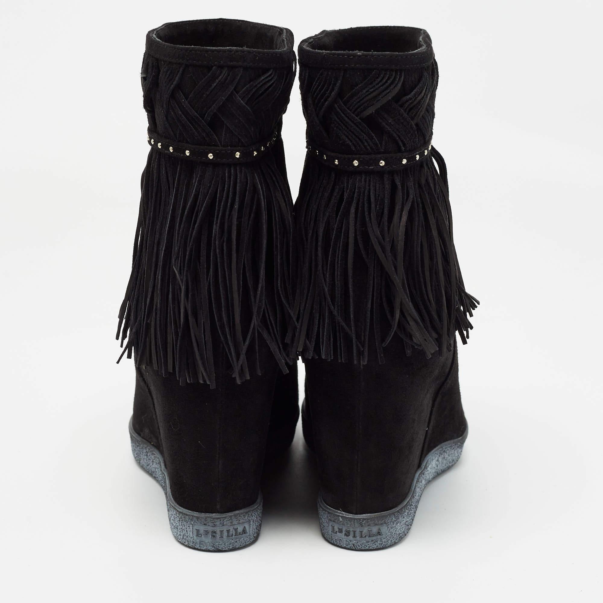 Le Silla Black Suede Concealed Fringed Wedge Boots Size 37 For Sale 1