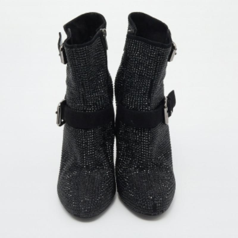 Noir Le Silla Black Suede Embellished Ankle Boots Size 38 en vente