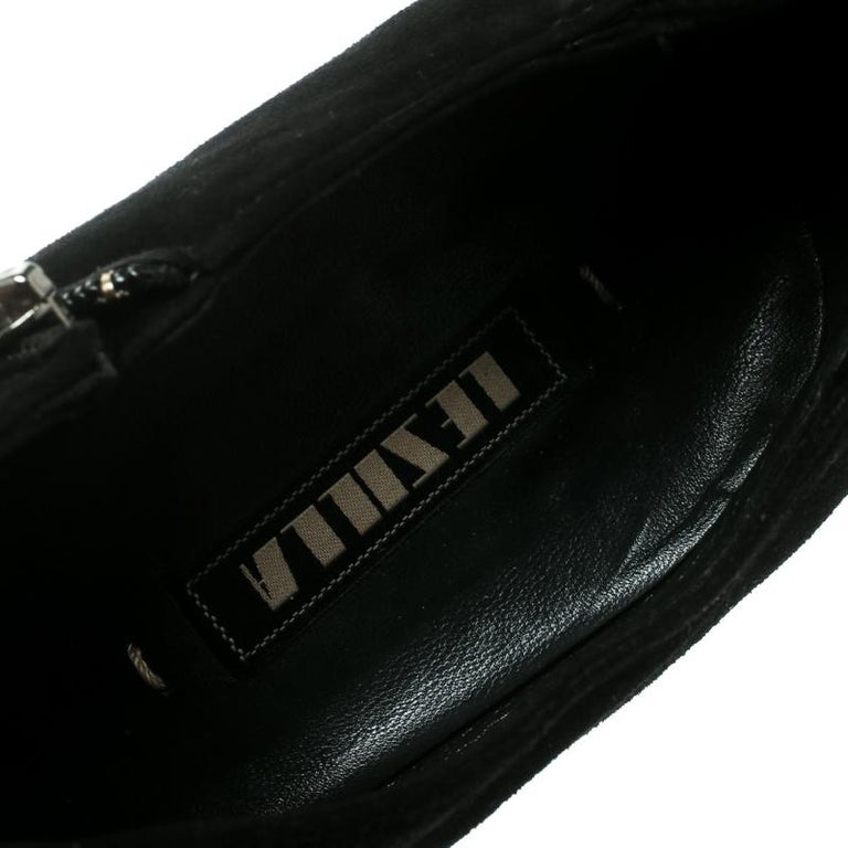 Le Silla Black Suede/Patent Lather Cap Toe Ankle Boots Size 37.5 For Sale 1