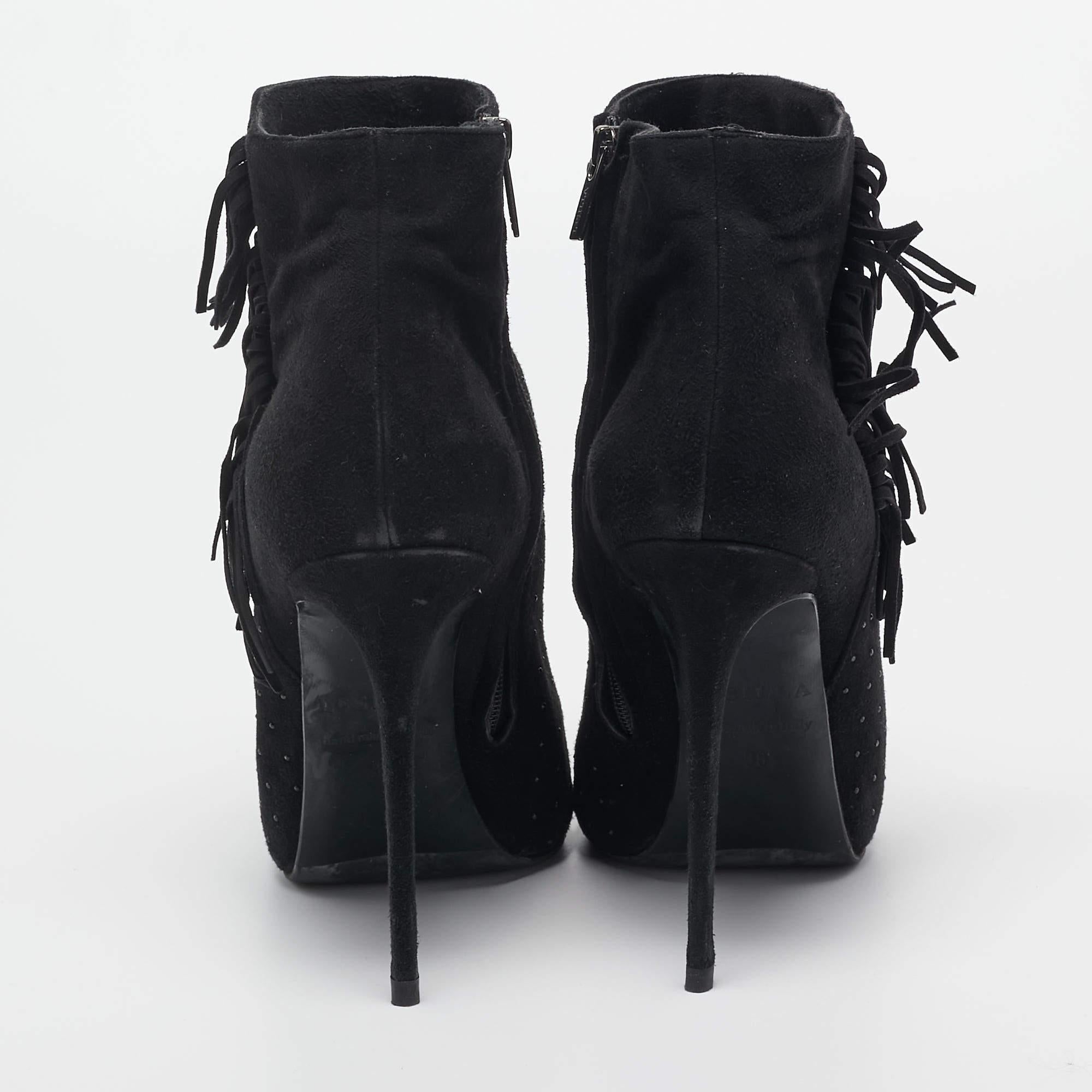 Le Silla Black Suede Studded Lace-Up Ankle Boots Size 38 For Sale 1