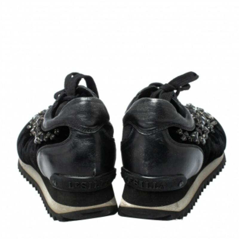 Le Silla Black Velvet and Leather Crystal Embellished Low Top Sneakers Size 36.5 For Sale 2