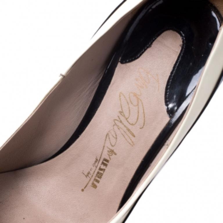 Nero Le Silla Pumps a punta in pelle verniciata bianca/nera taglia 38 in vendita