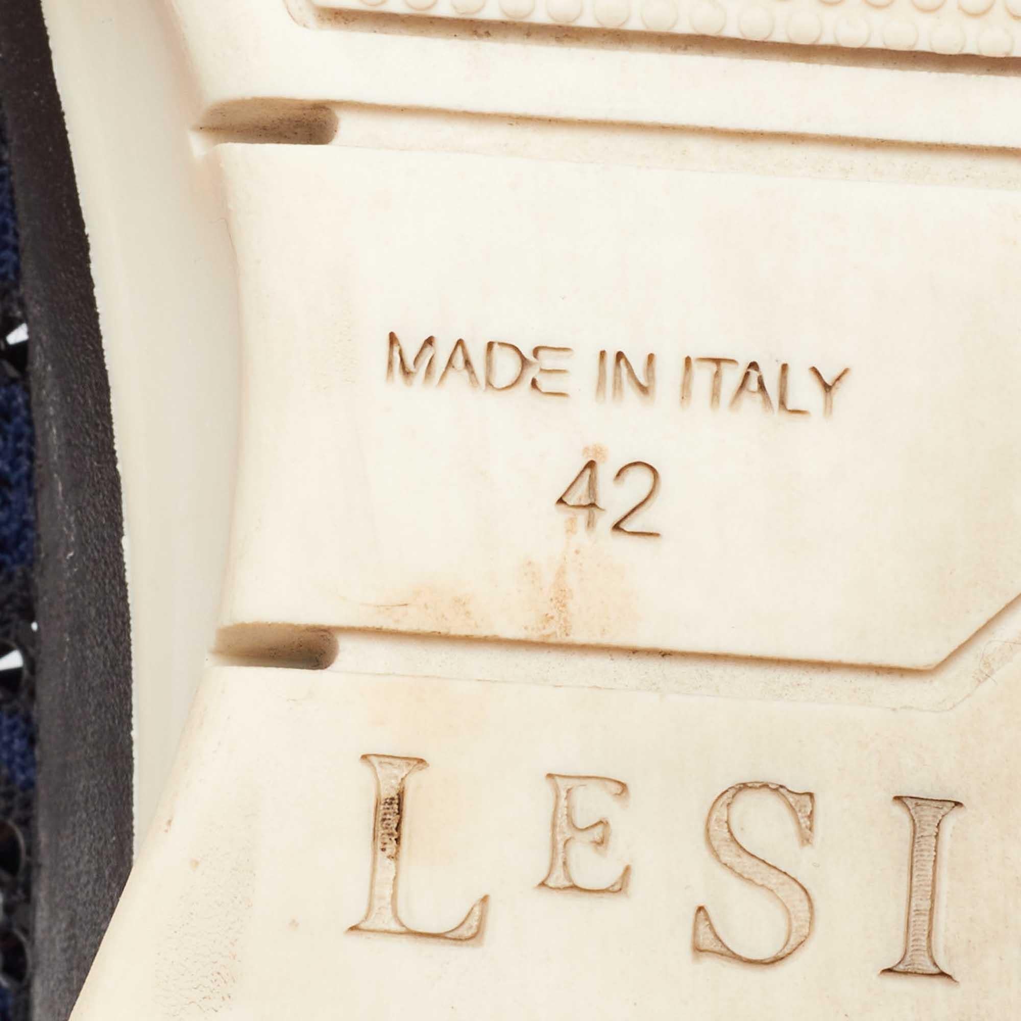 Le Silla - Sneakers basse in pelle blu/nero impreziosite da cristalli - taglia 42 in vendita 2