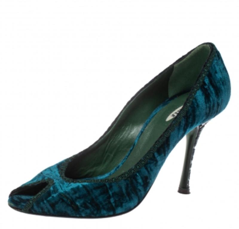 Black Le Silla Blue/Green Velvet Peep Toe Pumps Size 37 For Sale