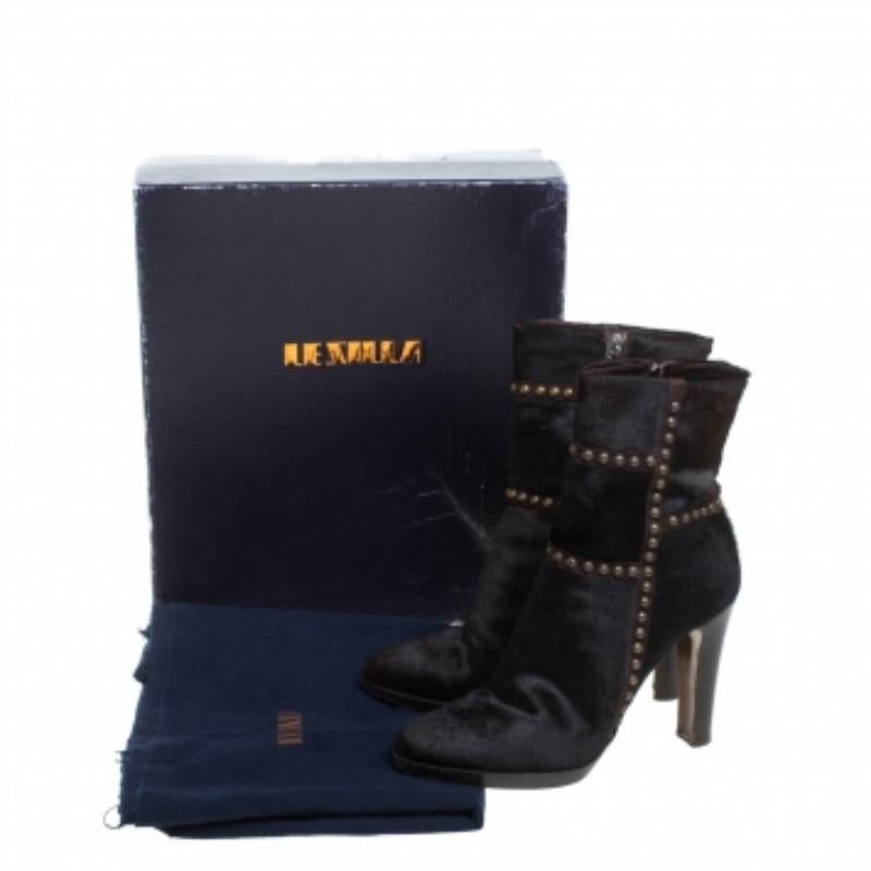 Le Silla Brown Calf Hair Studded Studded Ankle Boots Size 37 For Sale 2