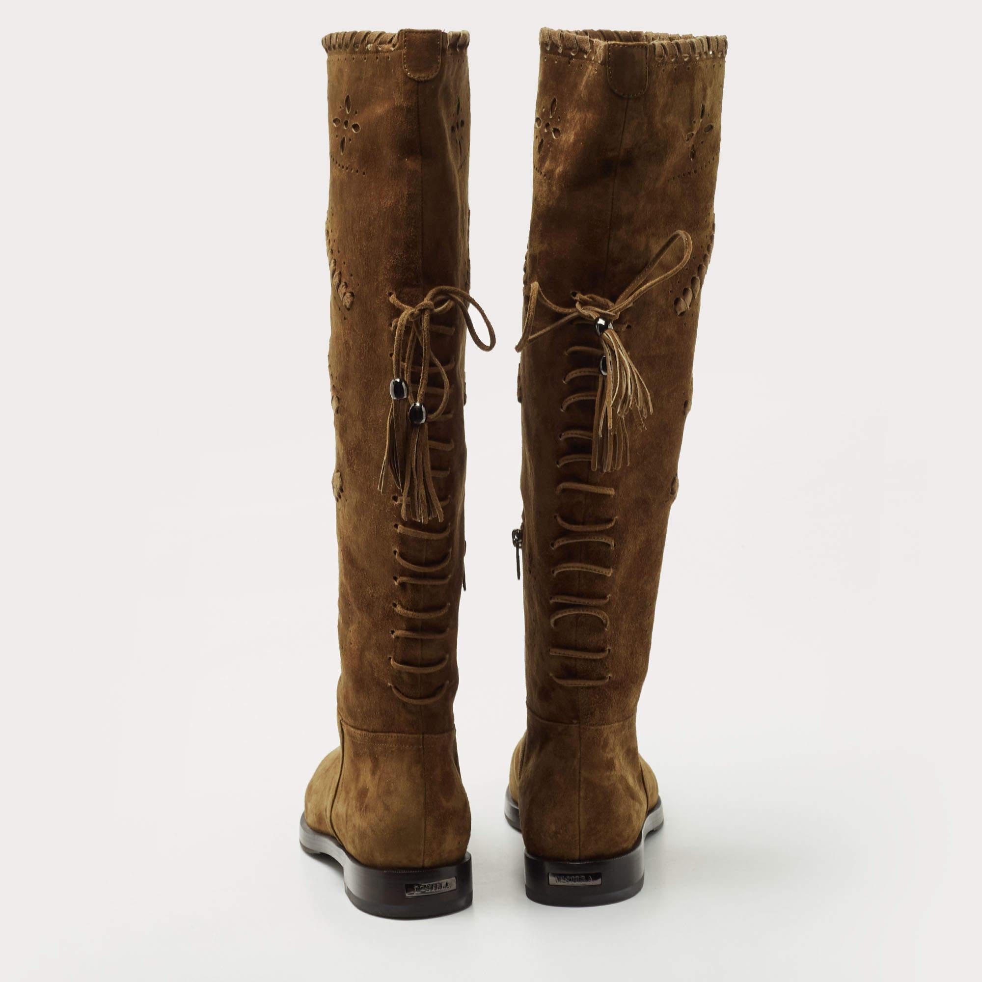 Le Silla Brown Laser Cut Suede Whip Stitch And Tassel Detail Knee Length Boots S In New Condition In Dubai, Al Qouz 2