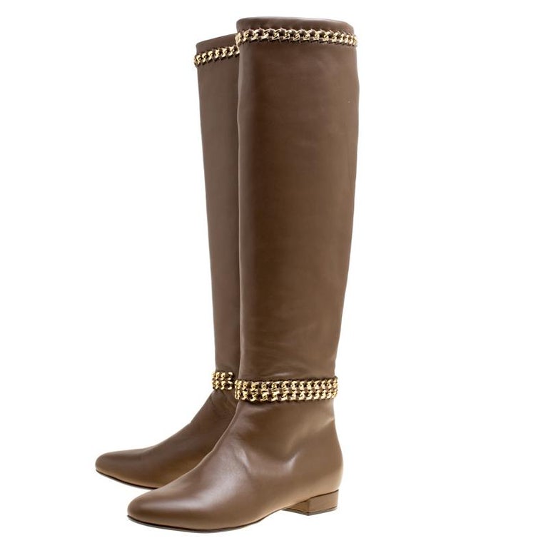 Le Silla Brown Leather Chain Detail Knee High Boots Size 38.5 For Sale at 1stdibs
