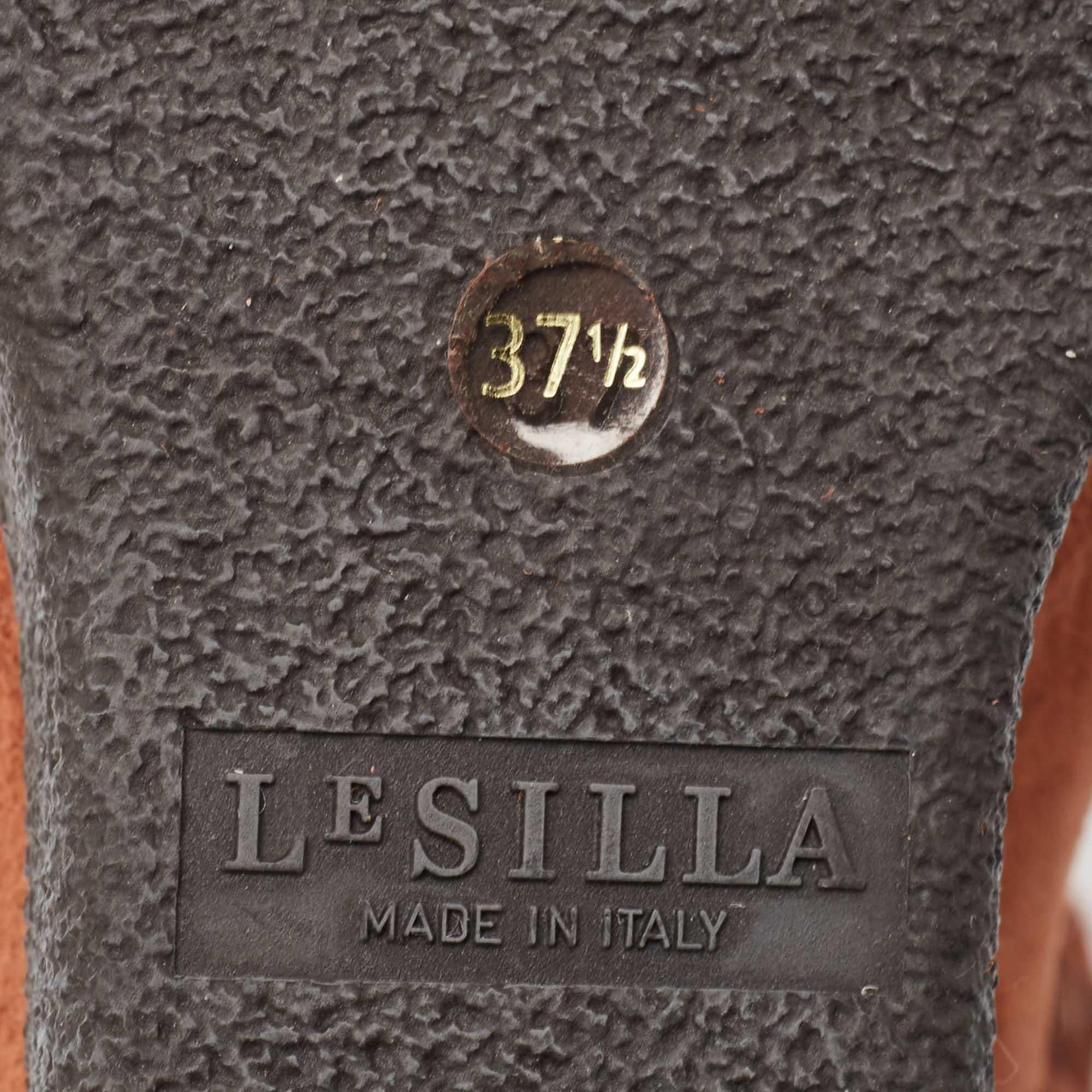 Le Silla - Stivaletti con frange in pelle scamosciata marrone misura 37.5 in vendita 3