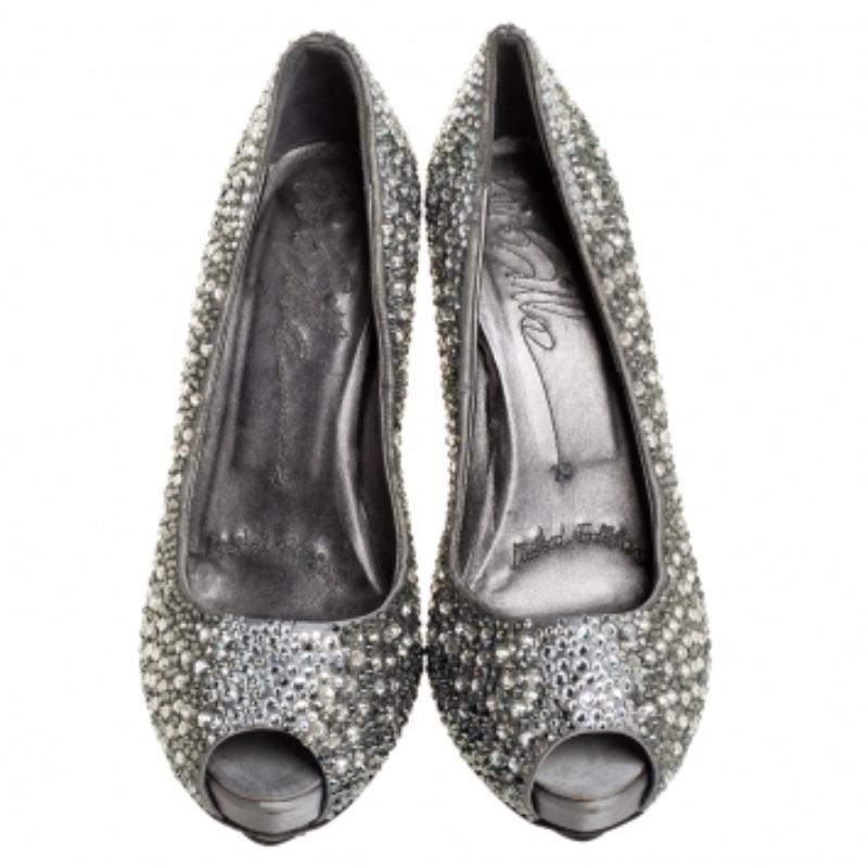 Le Silla Grey Satin Crystal Embellished Peep Toe Platform Pumps Size 37 For Sale 1