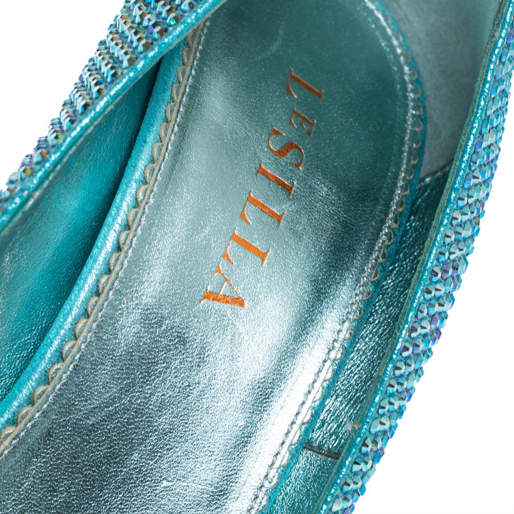 Le Silla Metallic Blue Crystal Embellished Leather Peep Toe Pumps Size 37 In Good Condition In Dubai, Al Qouz 2